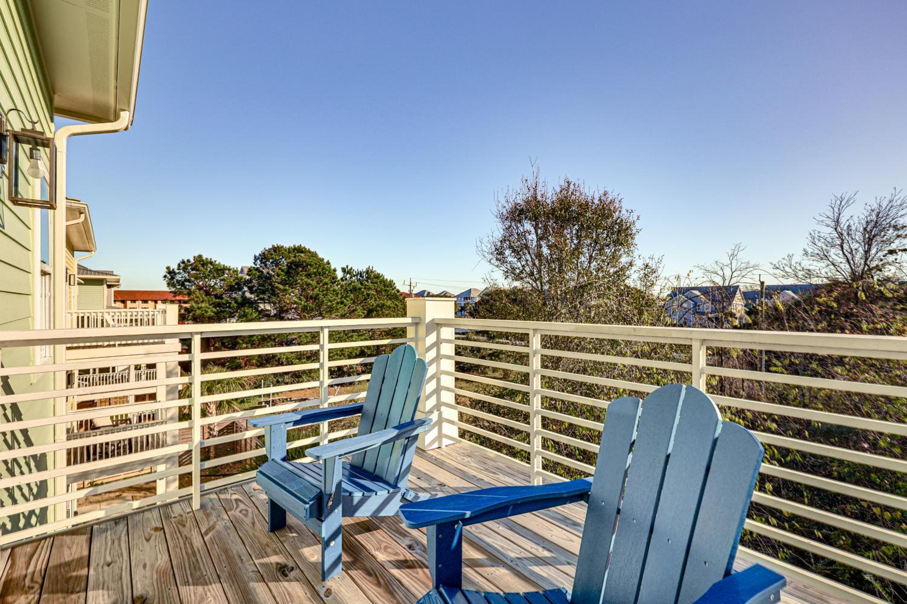 Walk to Water and Greenway! Luxe Carolina Beach Home