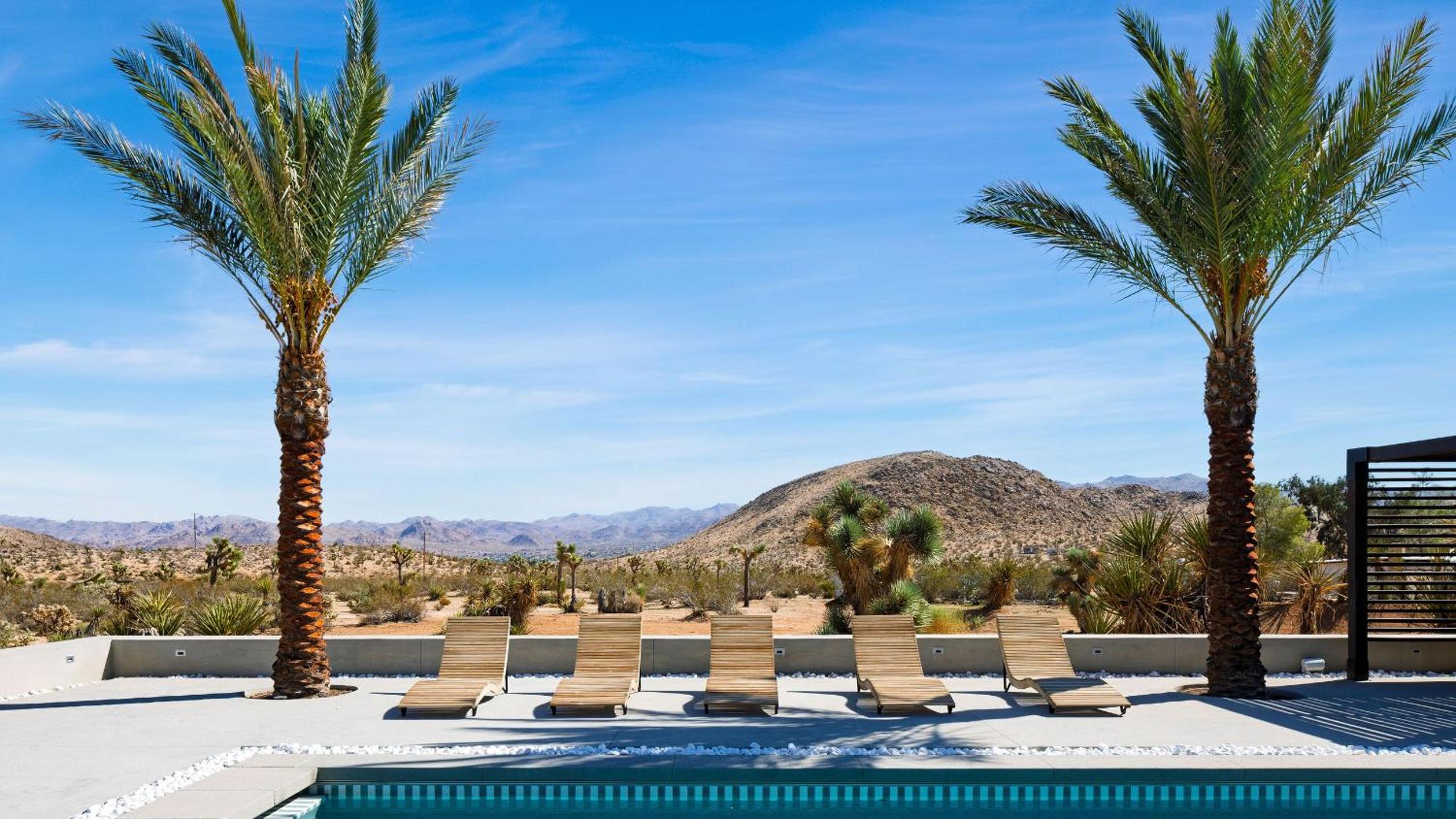 Iconic 6BR Desert Retreat w Pool Pickleball Fire Pit Joshua Tree Mansion by AvantStay