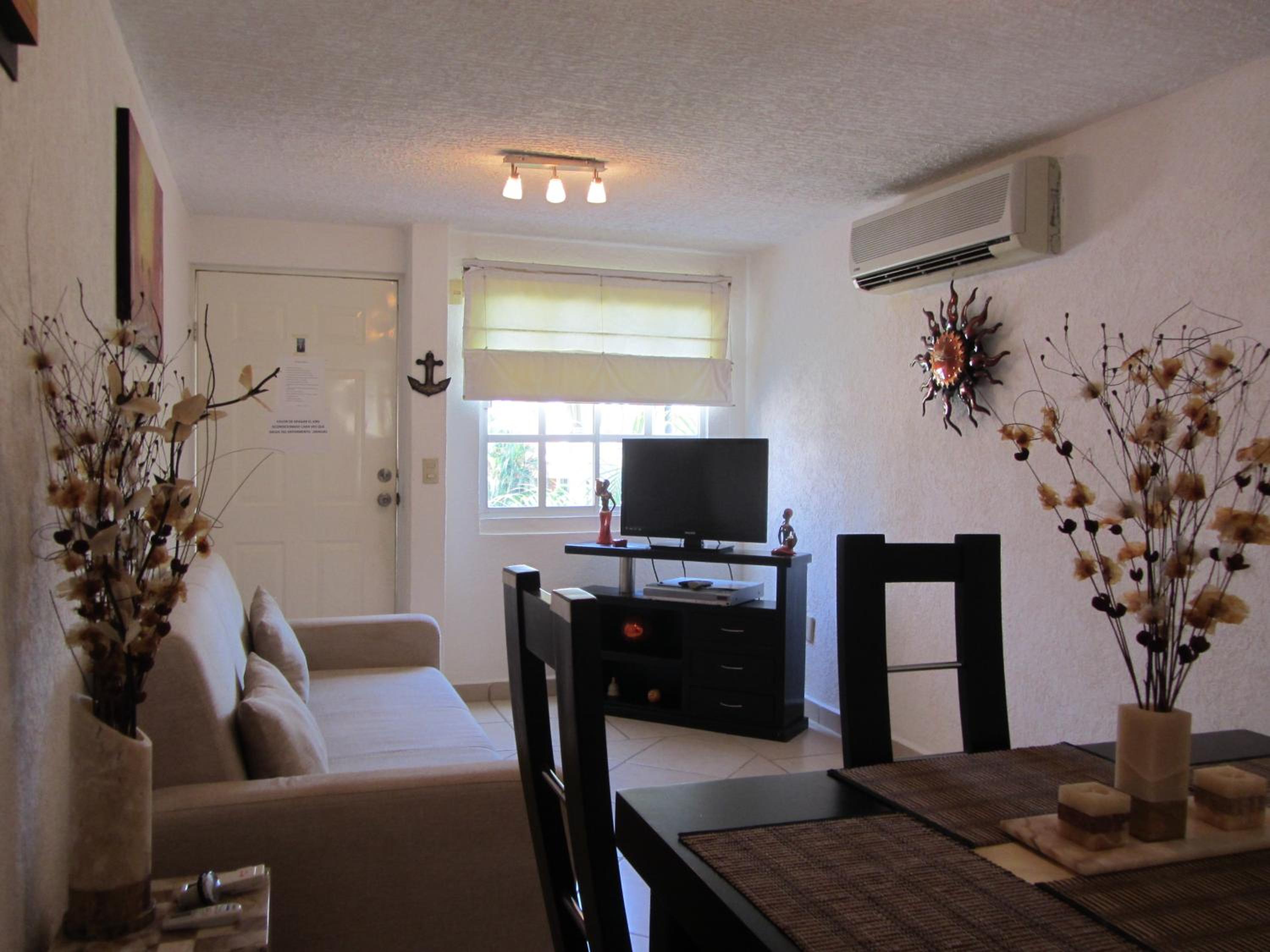 Departamento Las Gaviotas view 5
