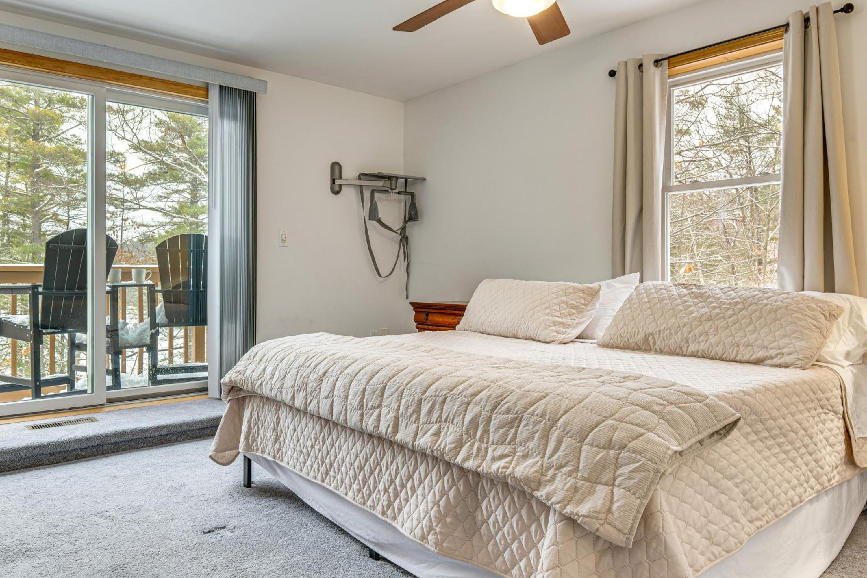 Family Retreat Near Winter Trails in Wakefield!