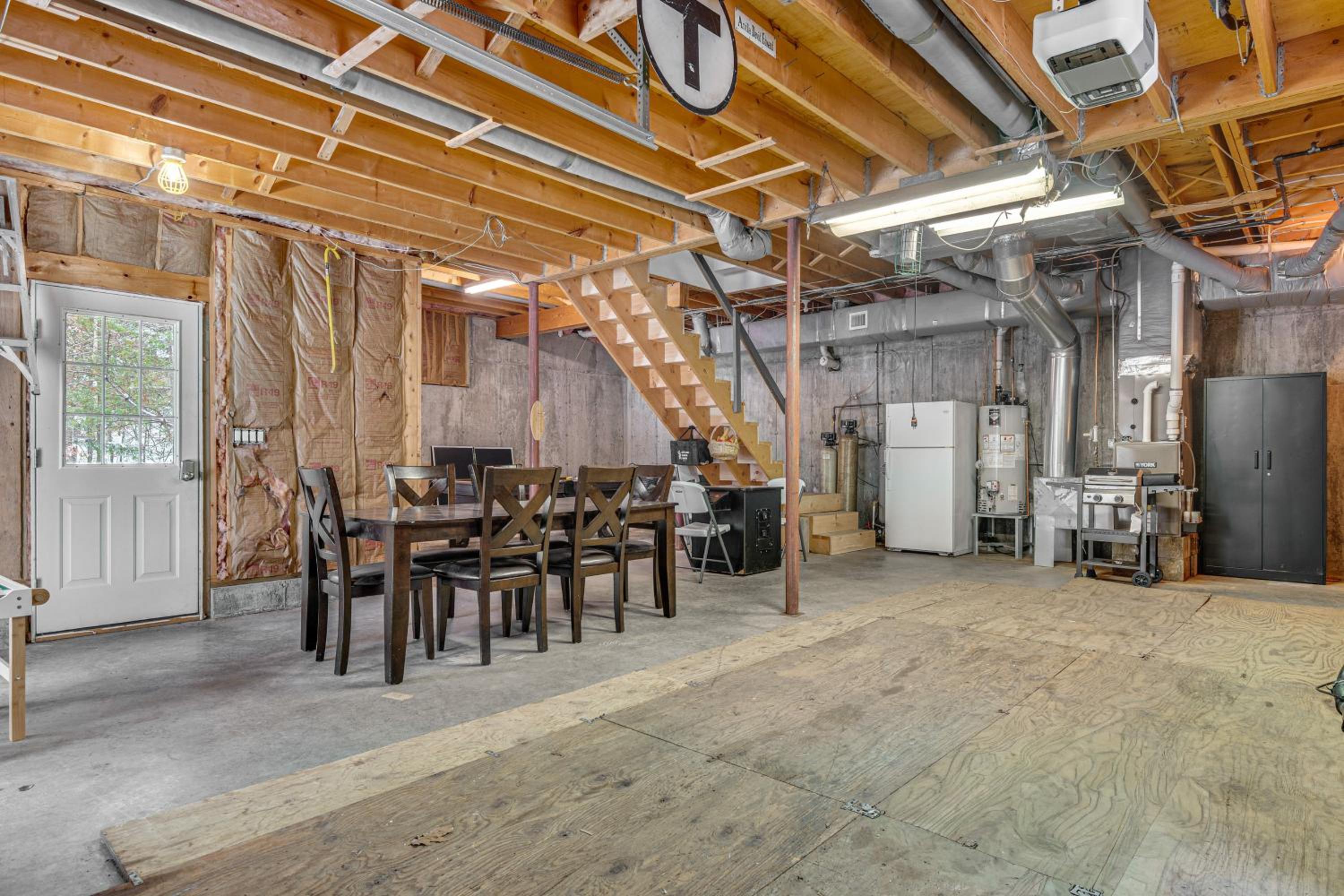 Family Retreat Near Winter Trails in Wakefield!