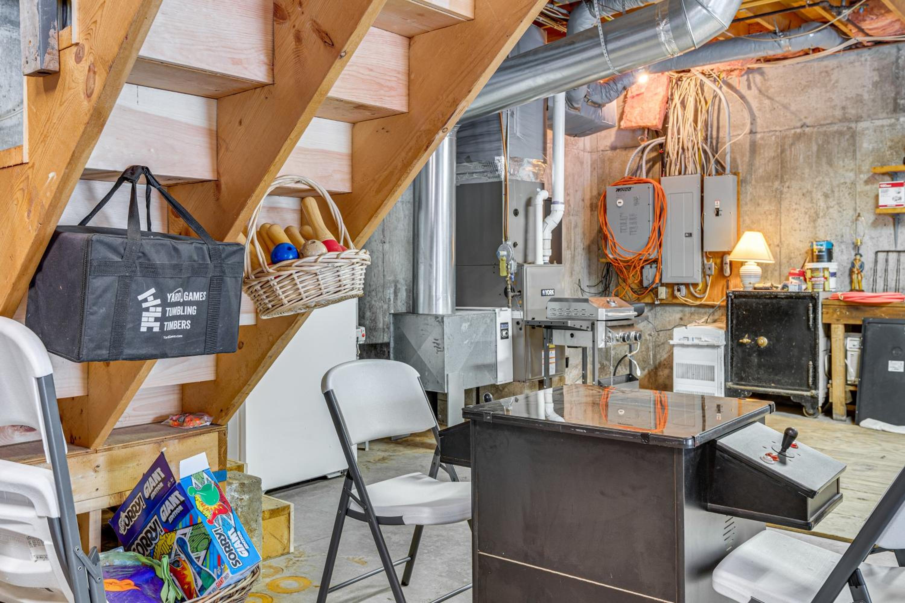 Family Retreat Near Winter Trails in Wakefield!