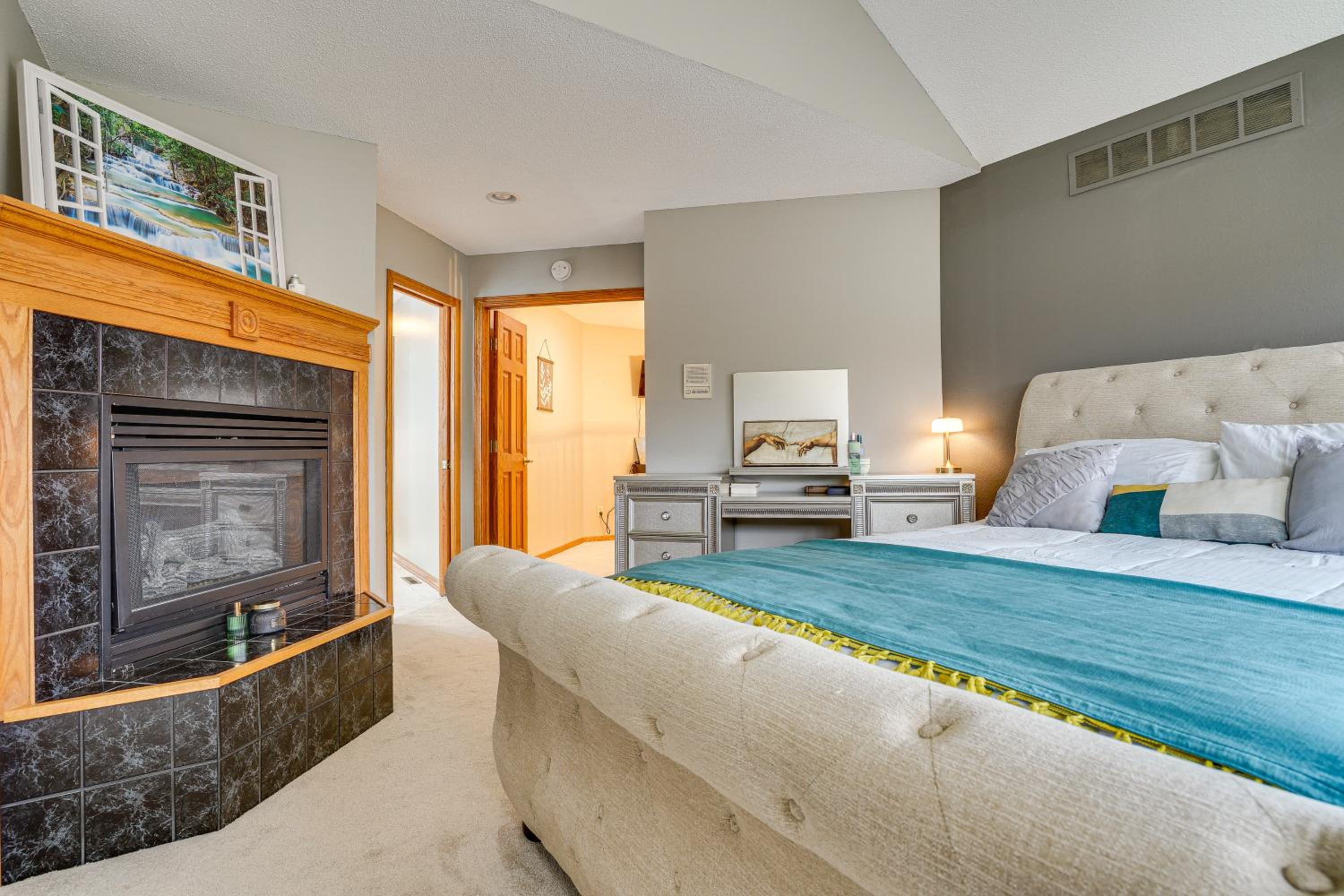 Rare Gem on a Ravine, Family Home in North Mankato