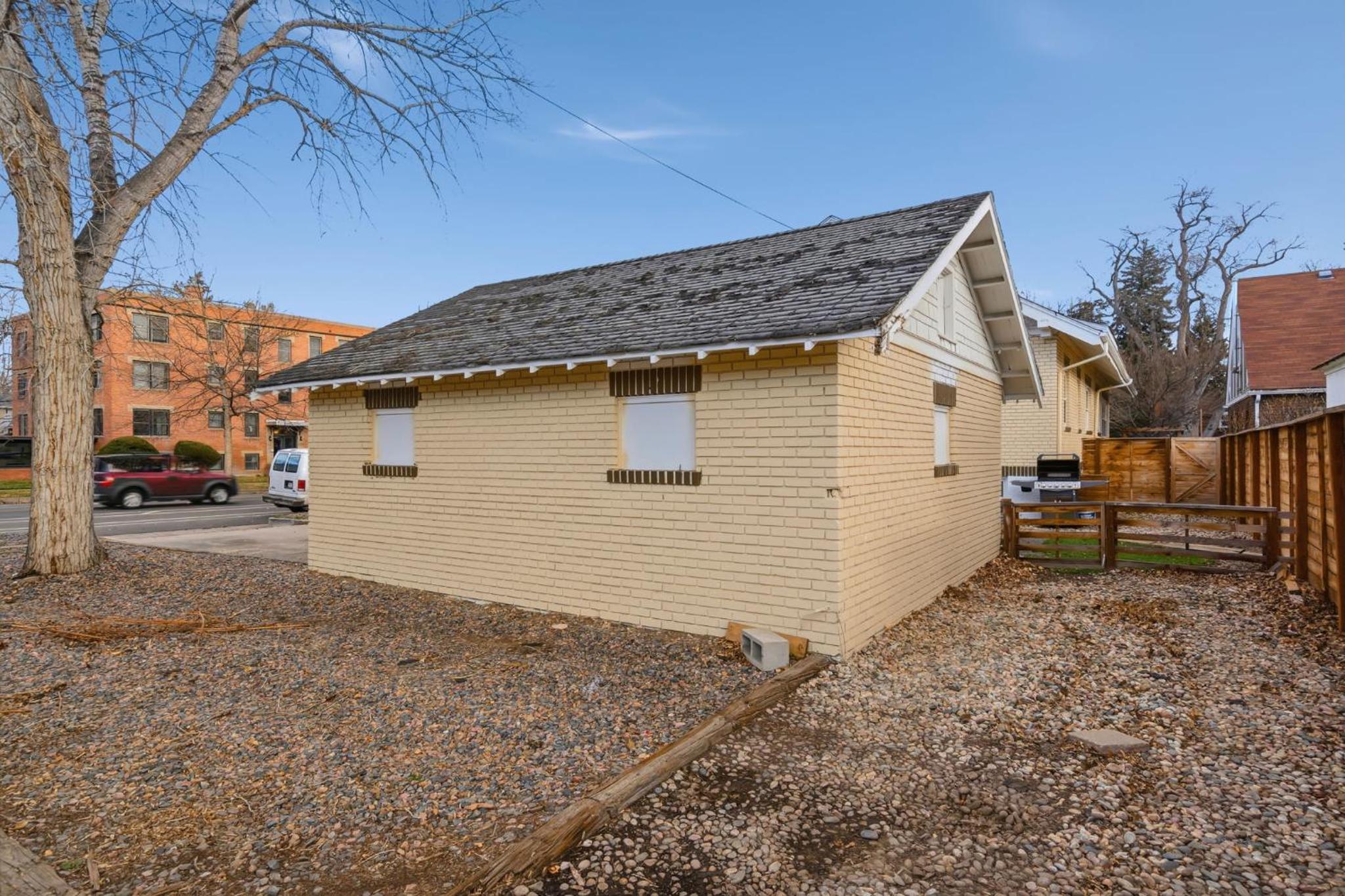 Mathews House with 4 King Beds Near CSU and Old Town