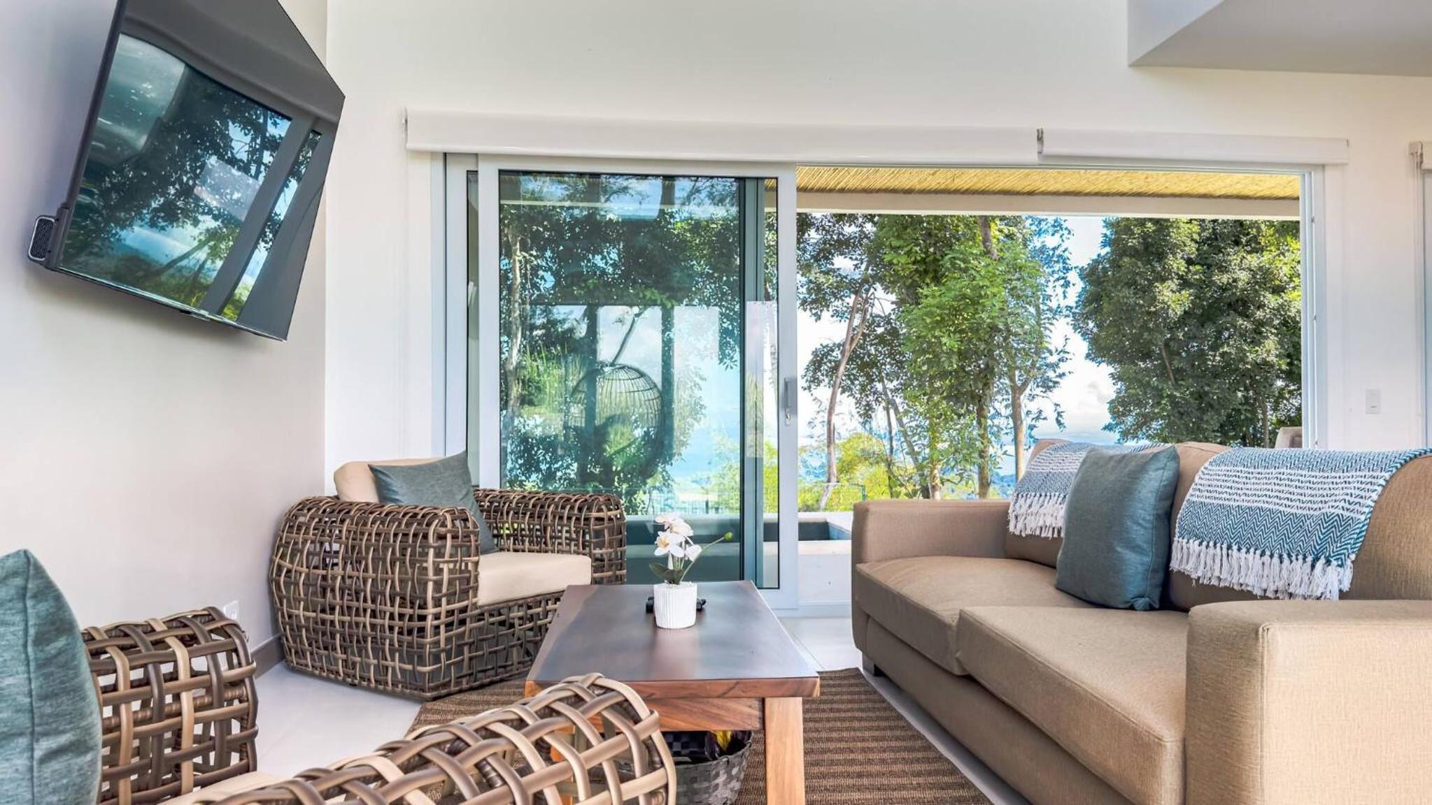 New 4BDR Ocean Mountain View Villa - Mar a Mar