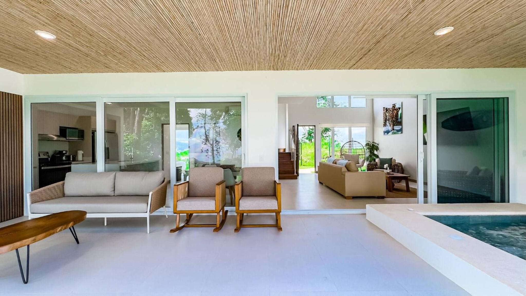 New 4BDR Ocean Mountain View Villa - Mar a Mar