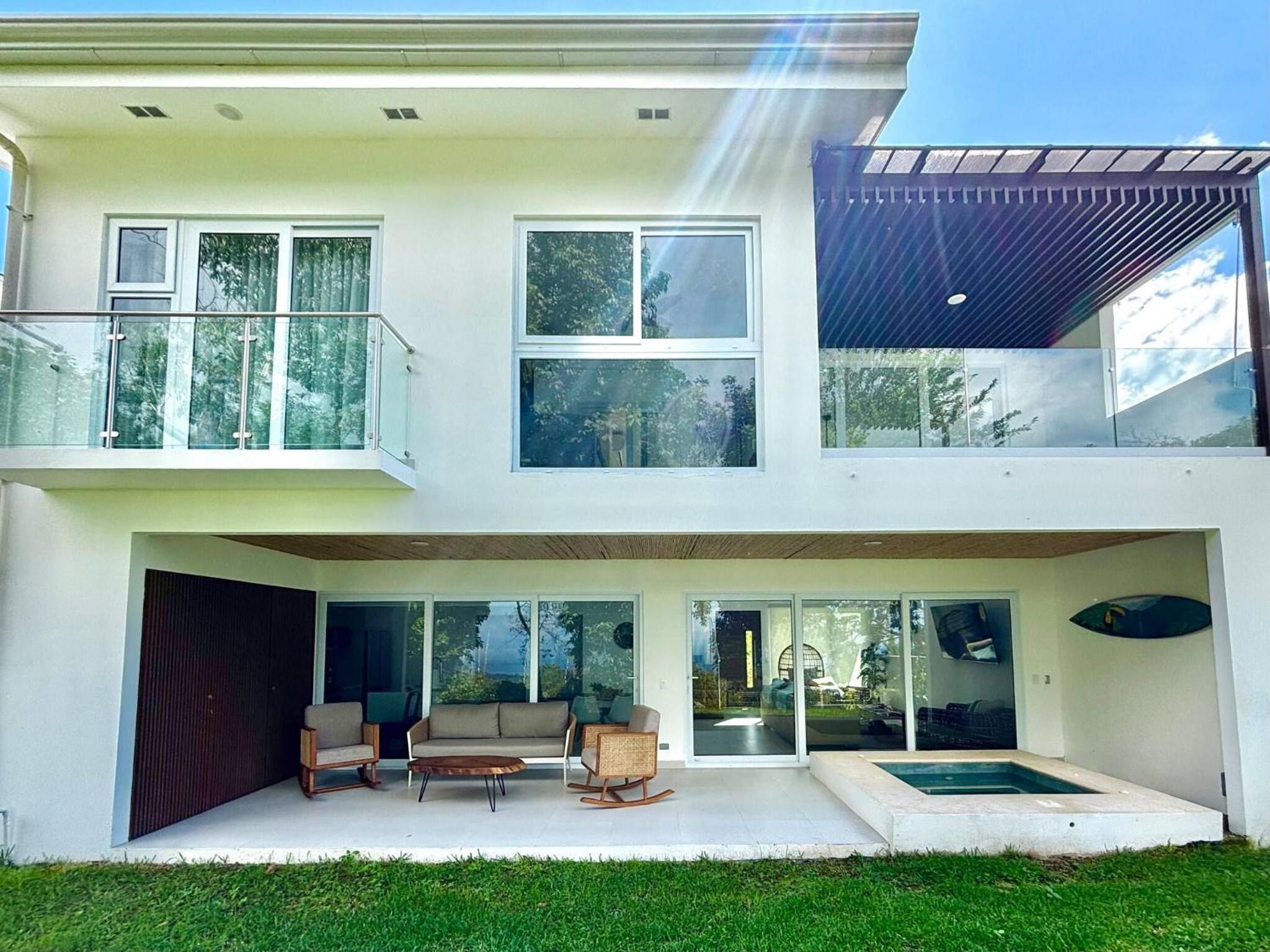 New 4BDR Ocean Mountain View Villa - Mar a Mar