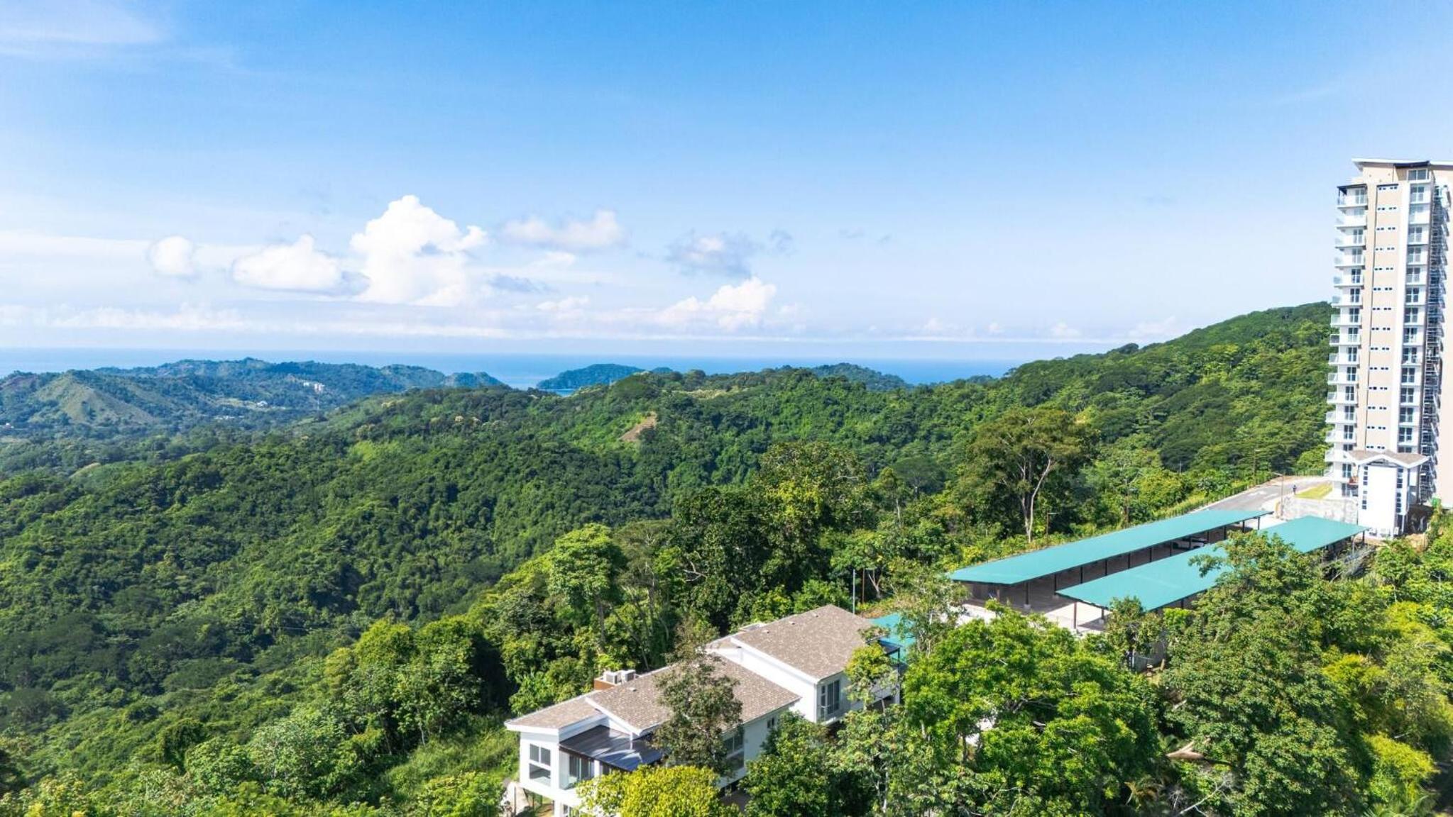 New 4BDR Ocean Mountain View Villa - Mar a Mar
