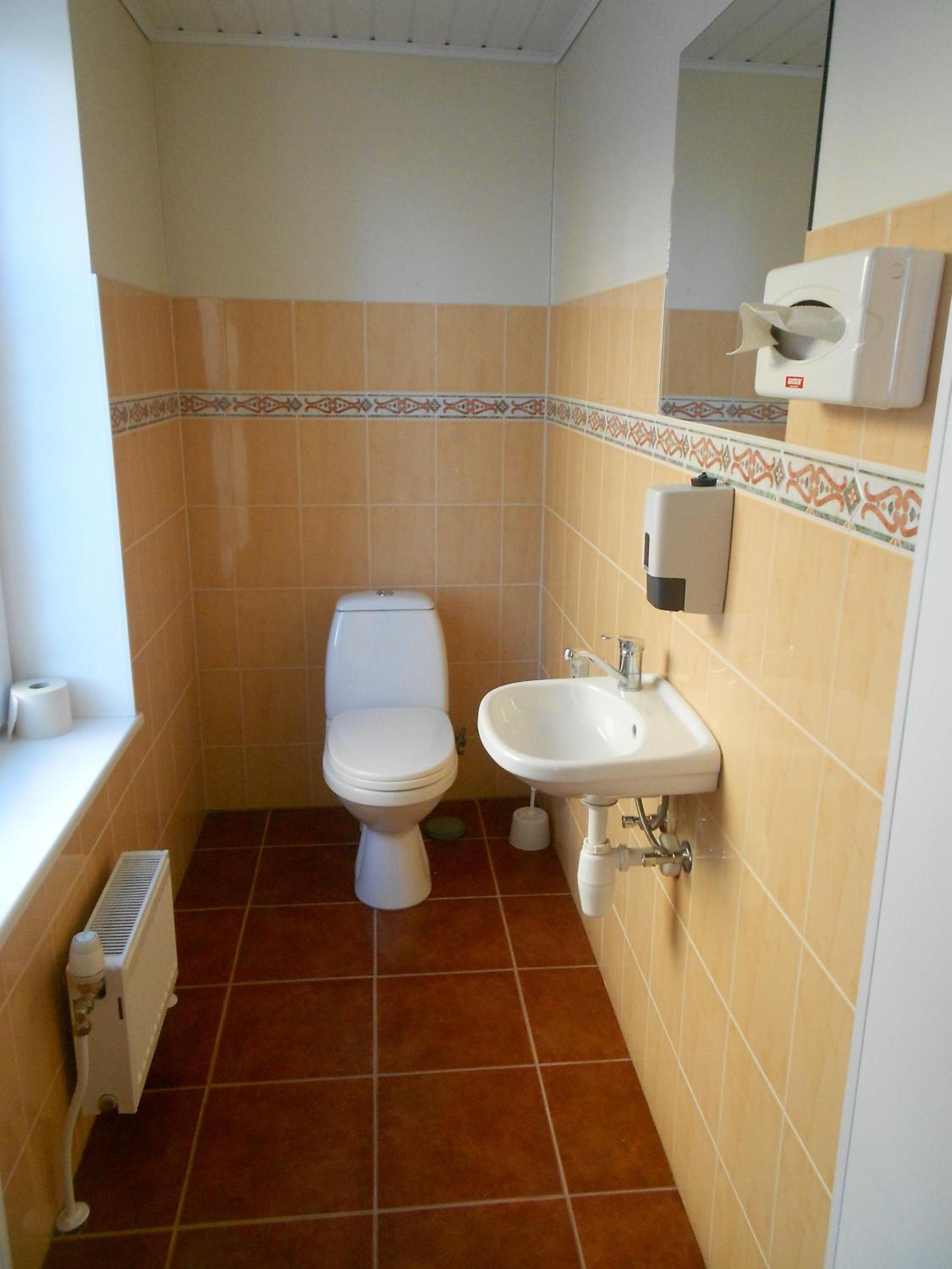 Photo 6