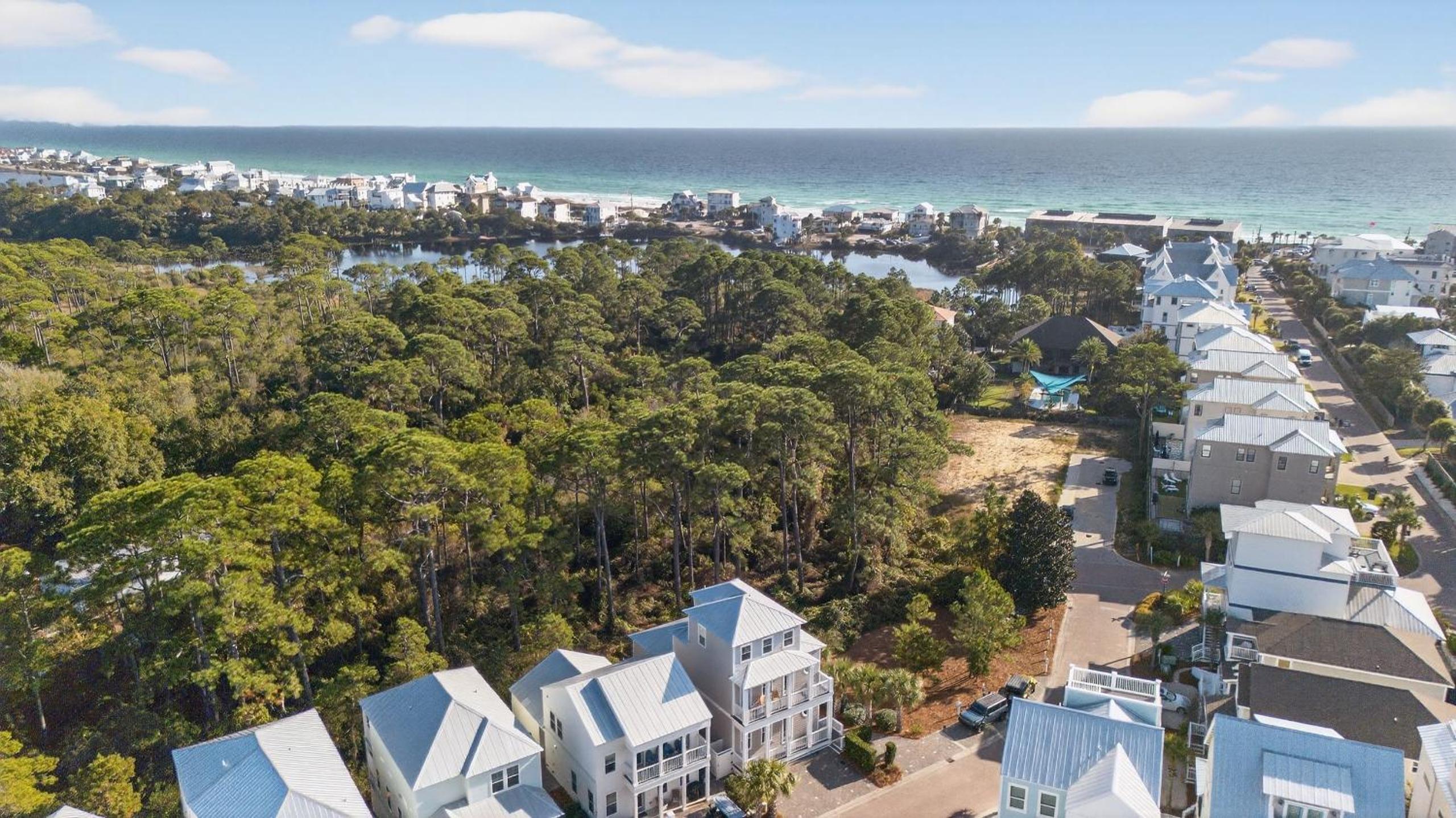 5min Walk to Dune Allen Beach Access Deck w Swing Charming 30A by AvantStay