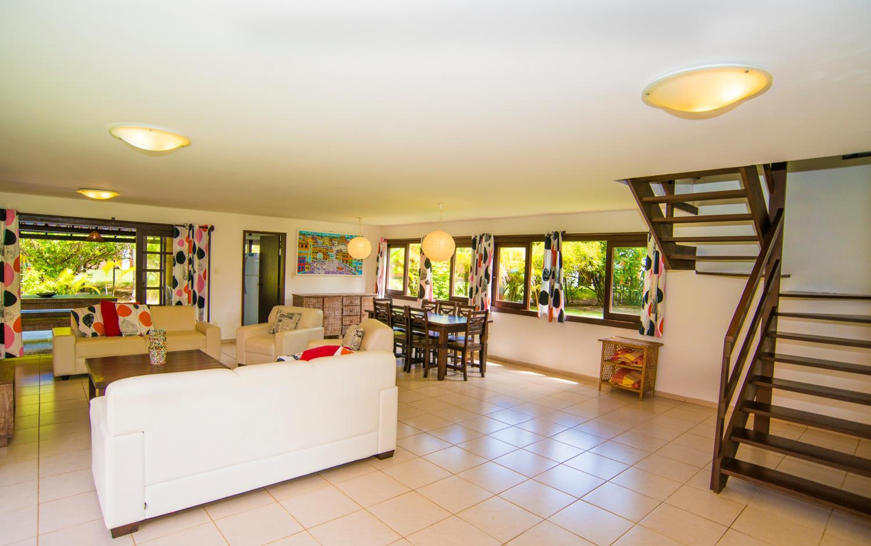 Casa Edy Casa Vacanze vista mare con piscina a 200 m dalla spiaggia - Perfetta per famiglie e gruppi