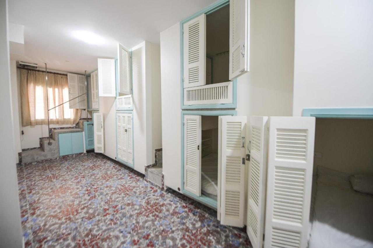 Lebanon Hostel