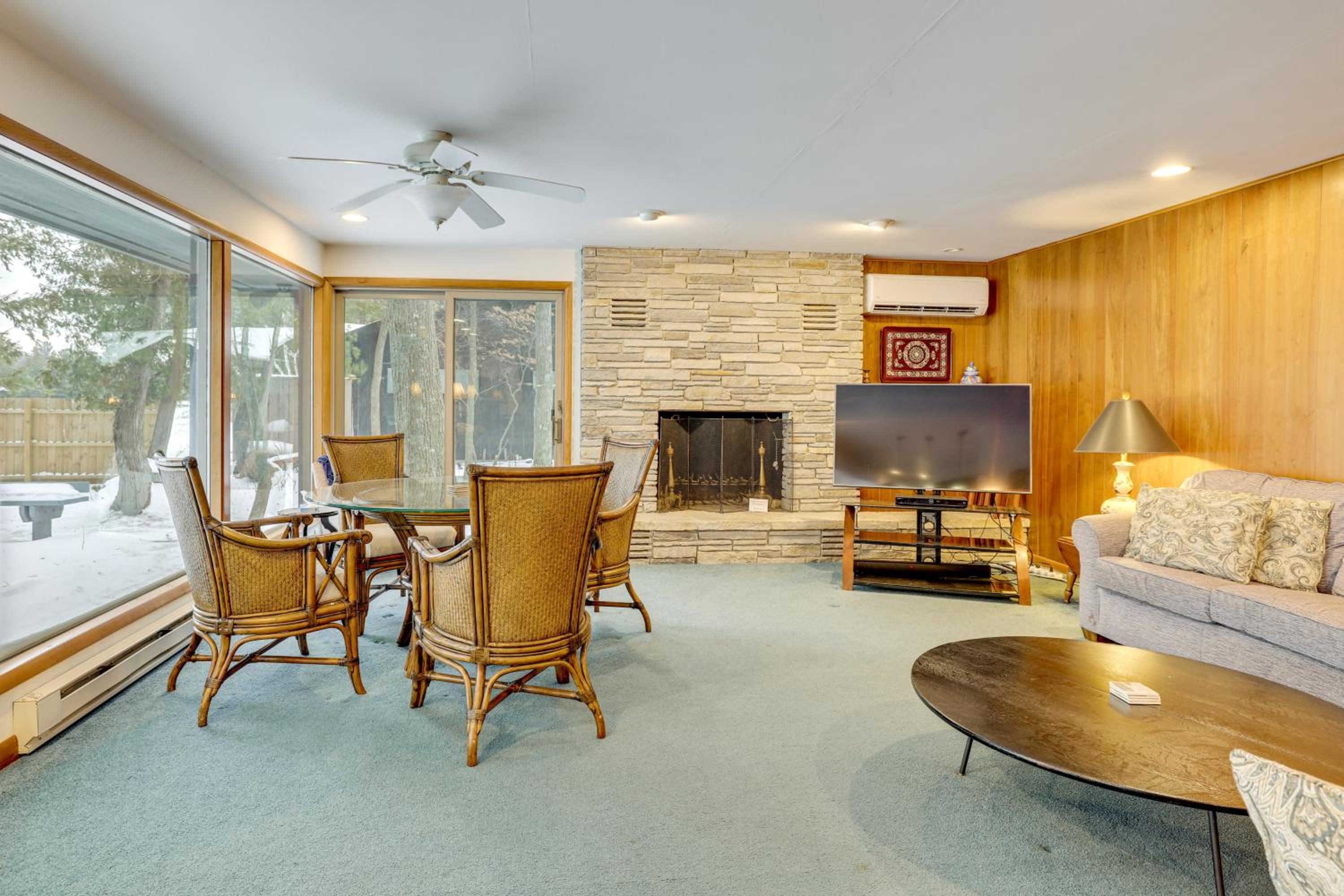 about 4,000 Sq Ft Cabin on Glen Lake Deck and Views!