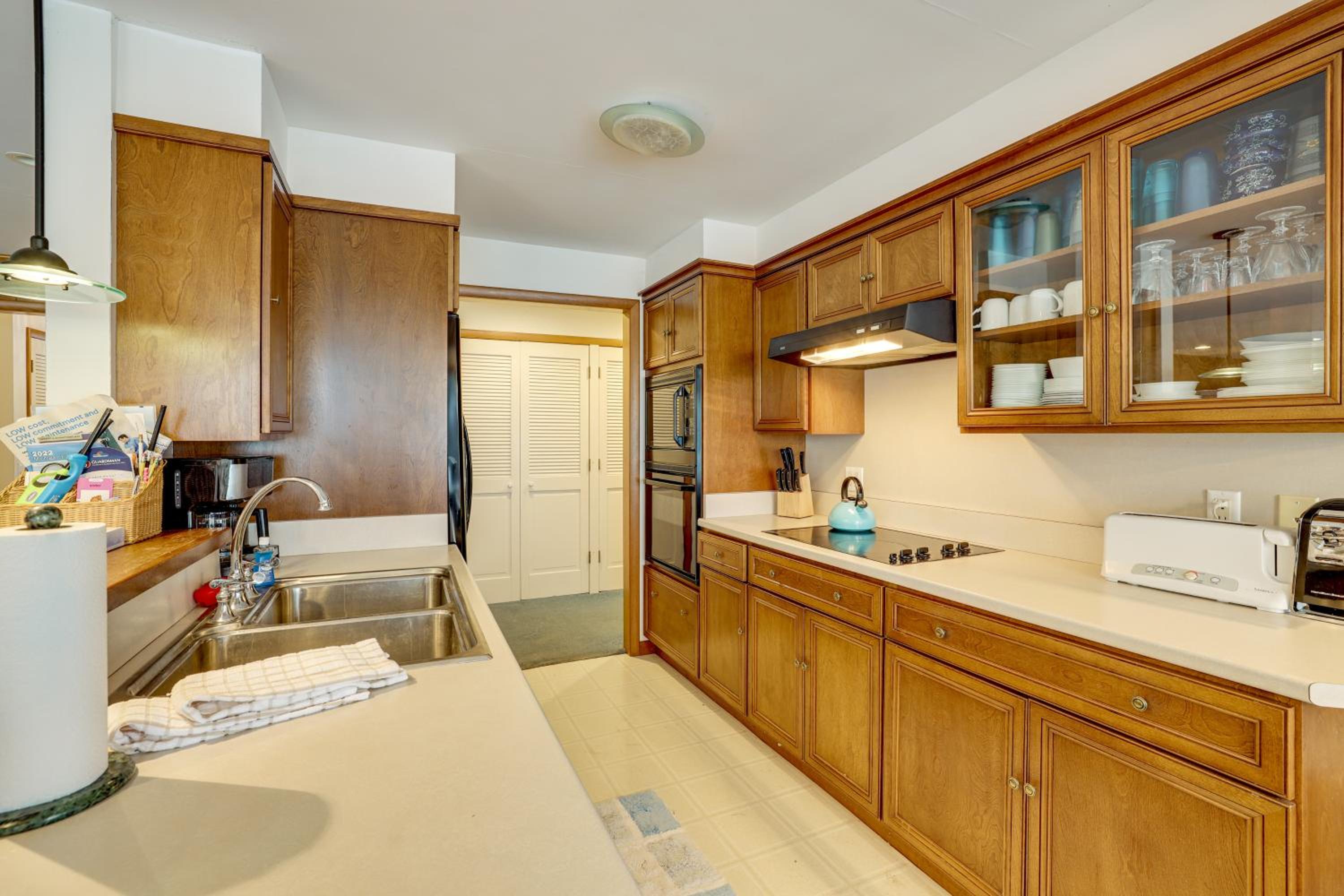 about 4,000 Sq Ft Cabin on Glen Lake Deck and Views!