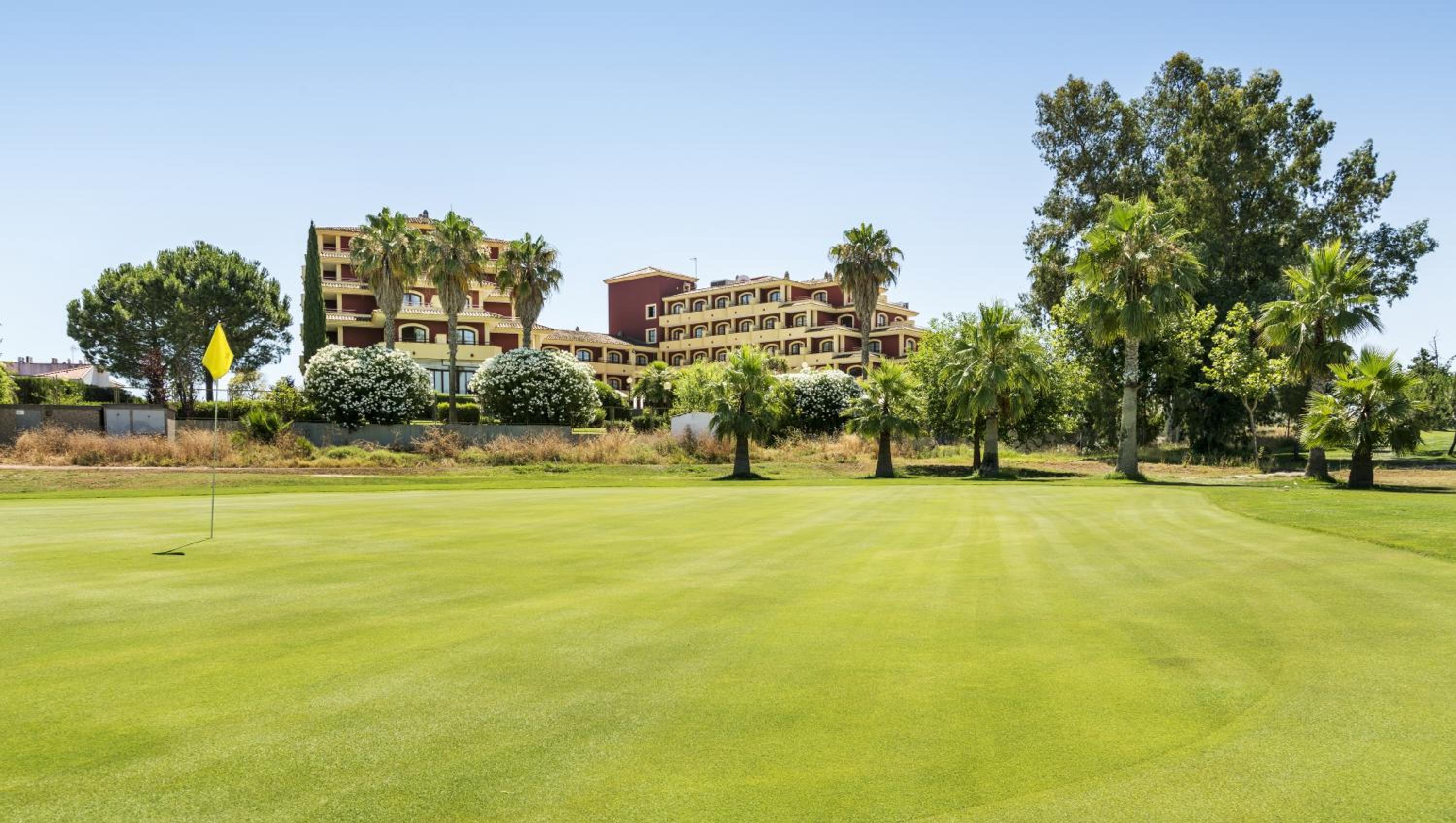 Badajoz Vacations - Ilunion Golf Badajoz - Property Image 1
