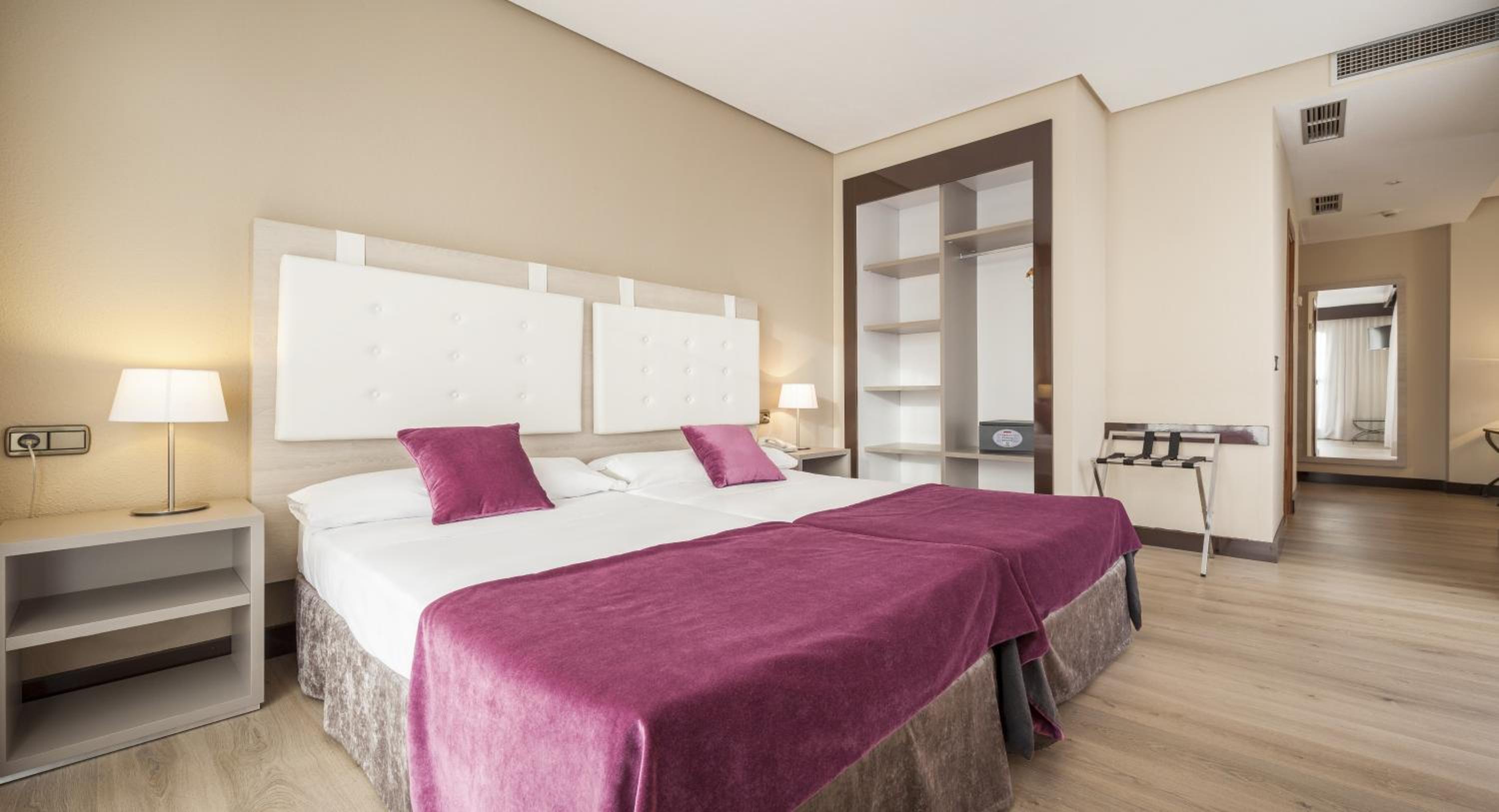 Badajoz Vacations - Ilunion Golf Badajoz - Property Image 4