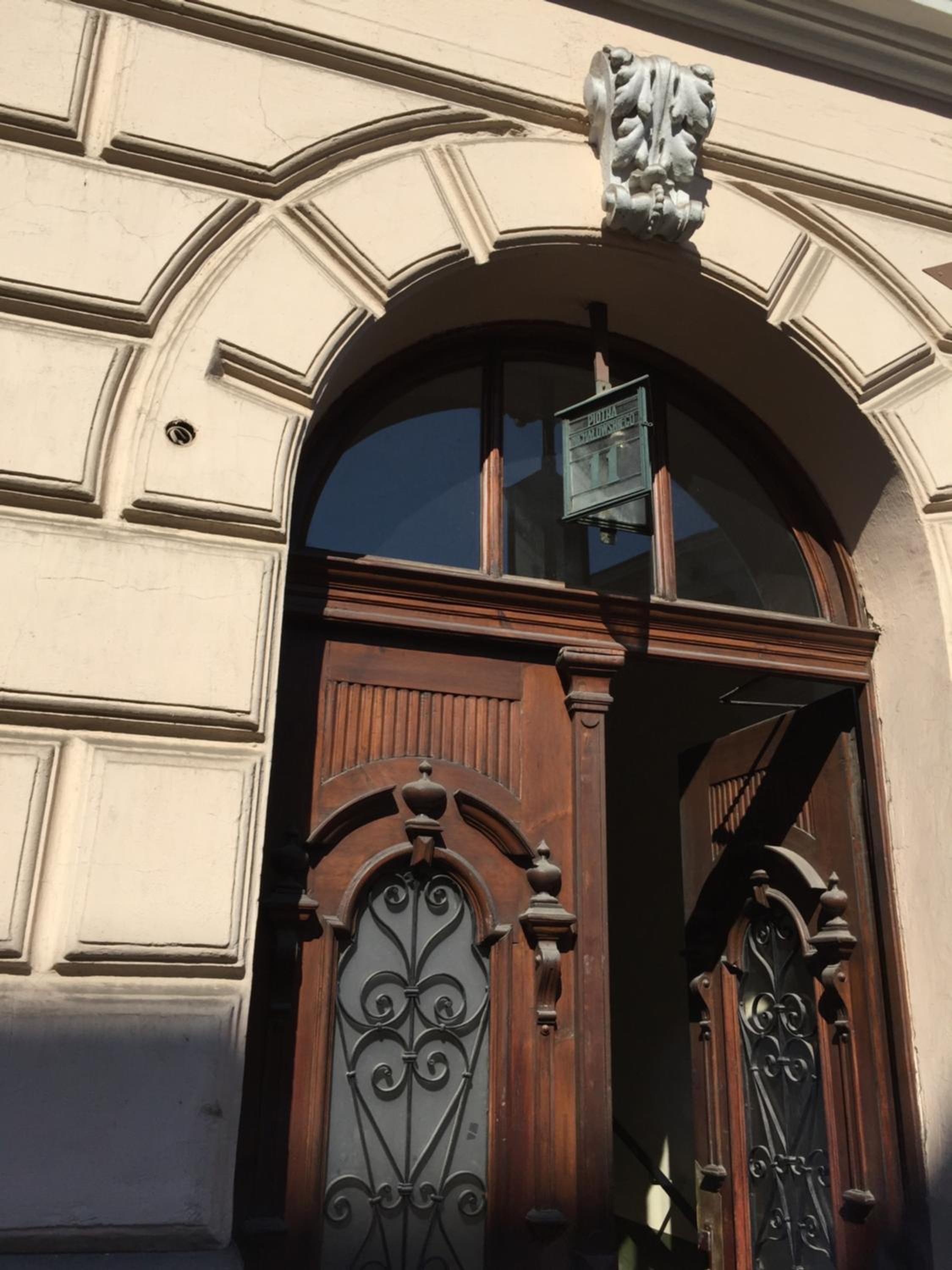 Photo 51