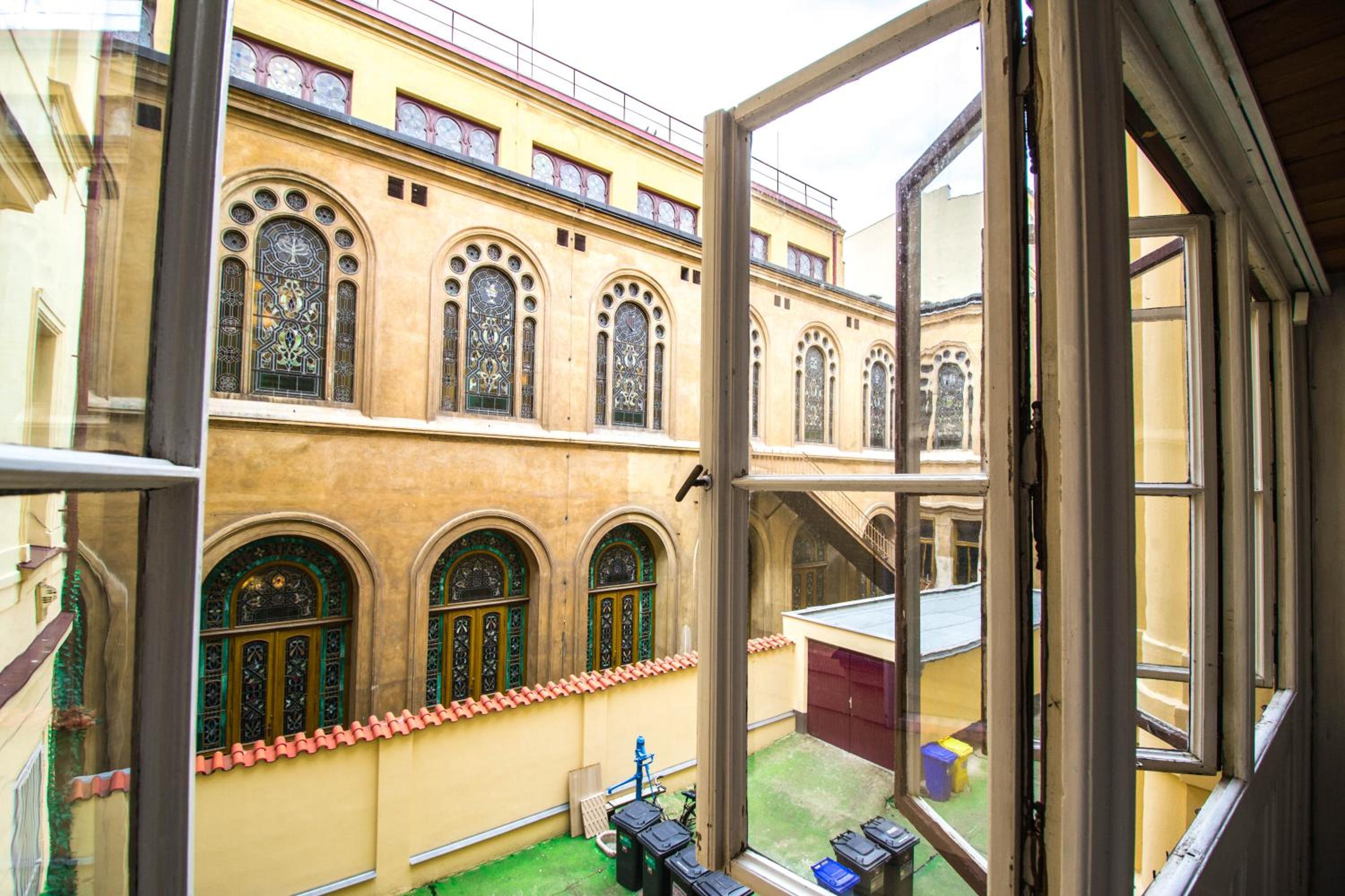 Jewish Synagogue Ruterra Suite