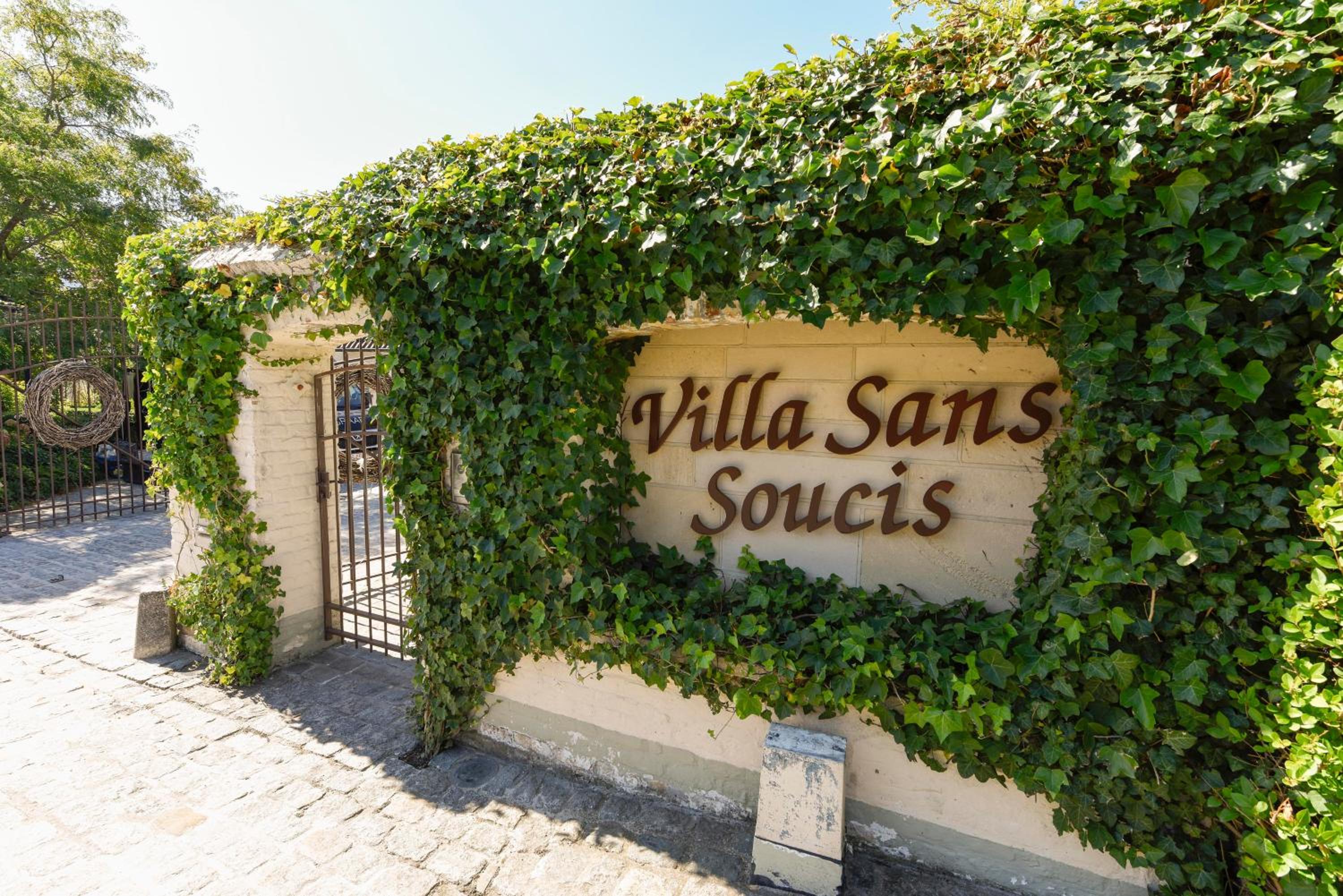 Hotel B&B Villa Sans Soucis - Image 1
