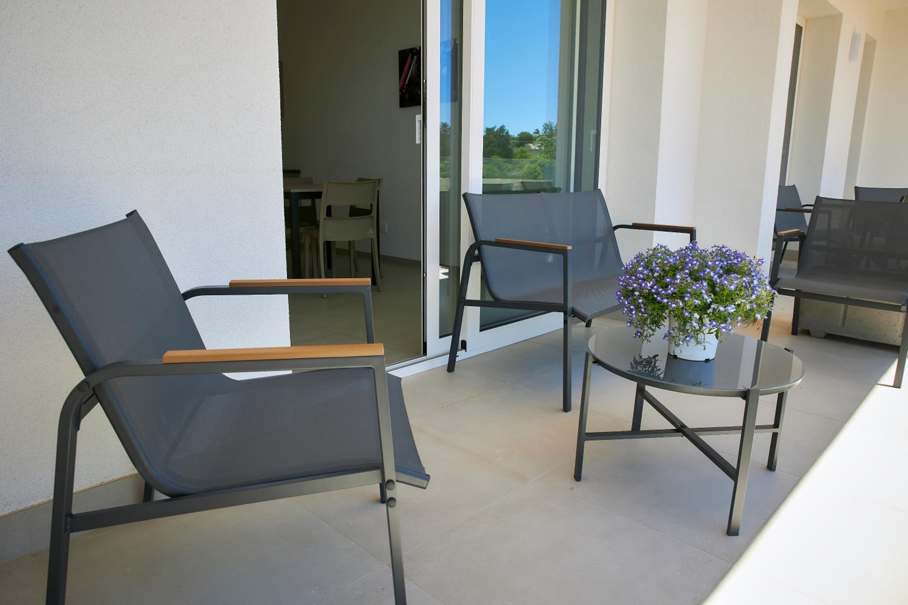 Dara Holiday Apartments