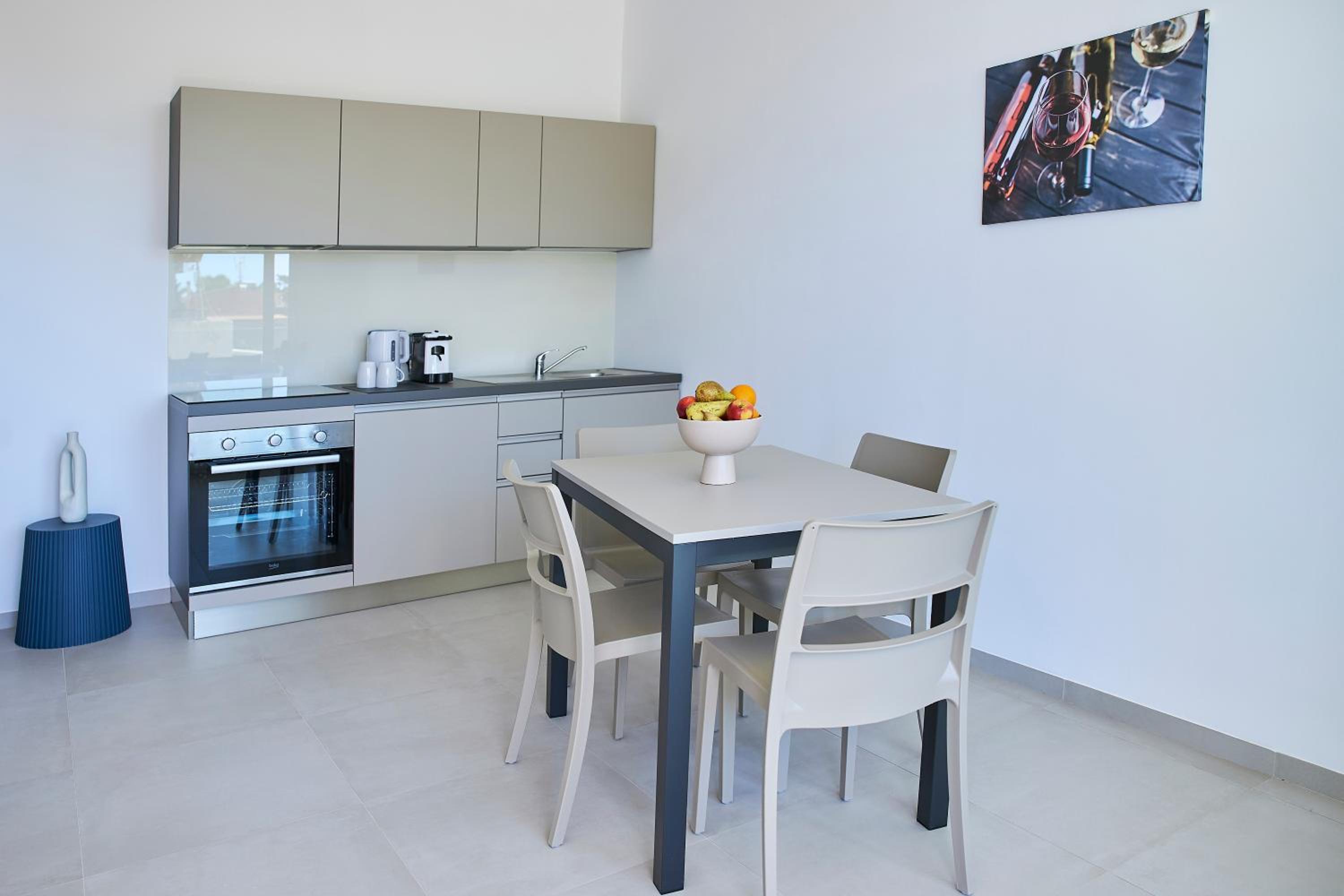 Dara Holiday Apartments