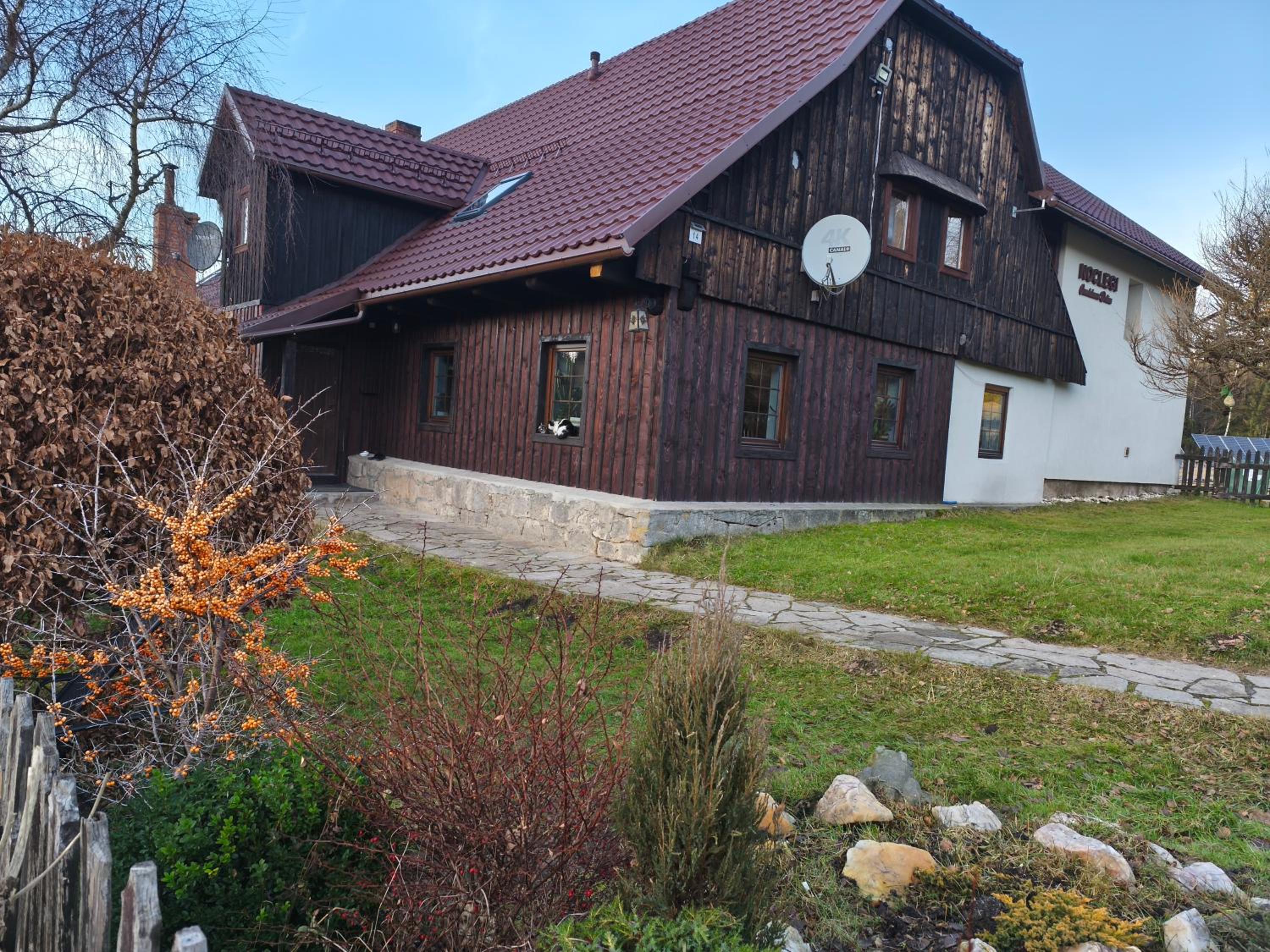Photo 47