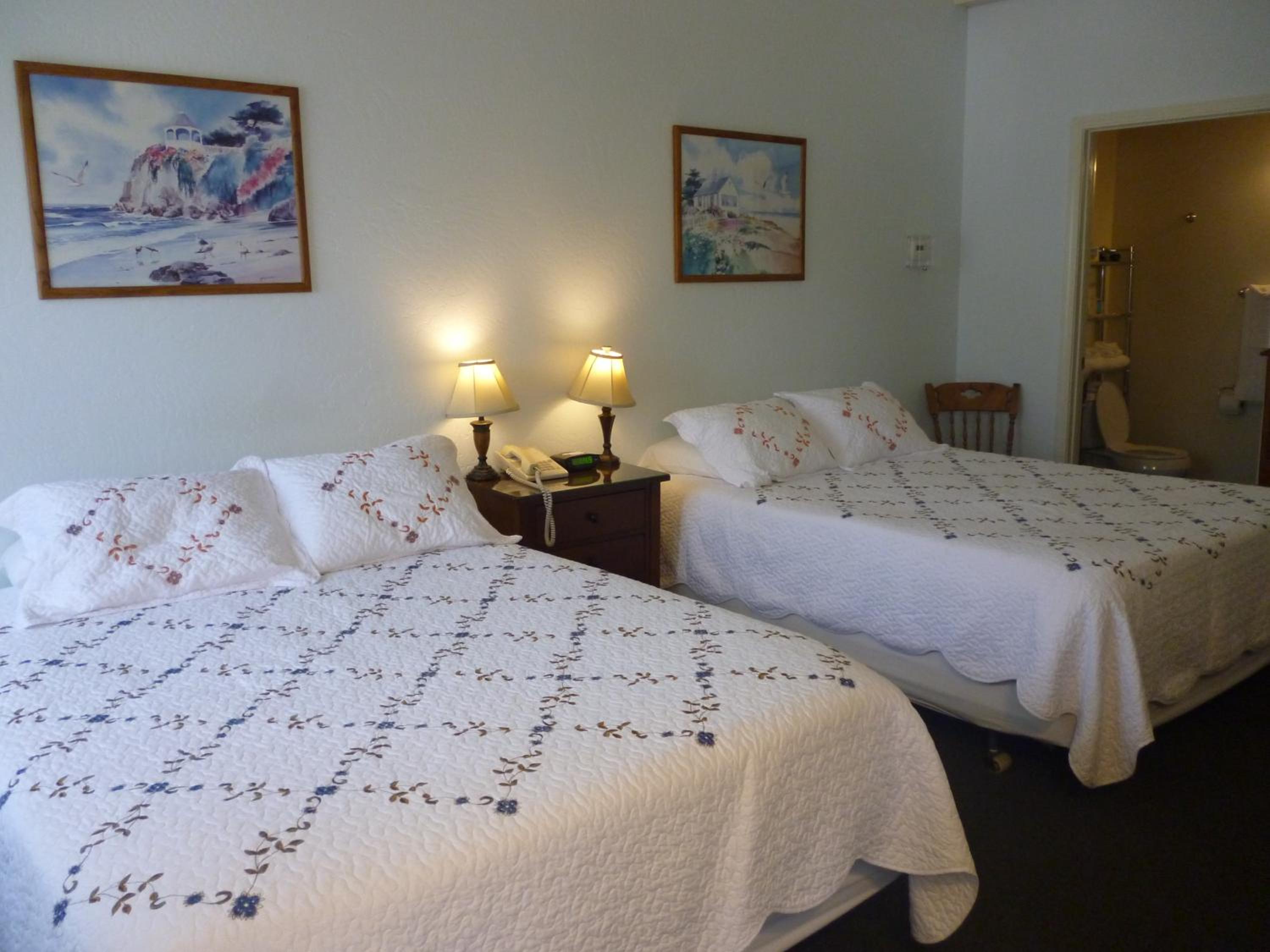 Harbor Inn