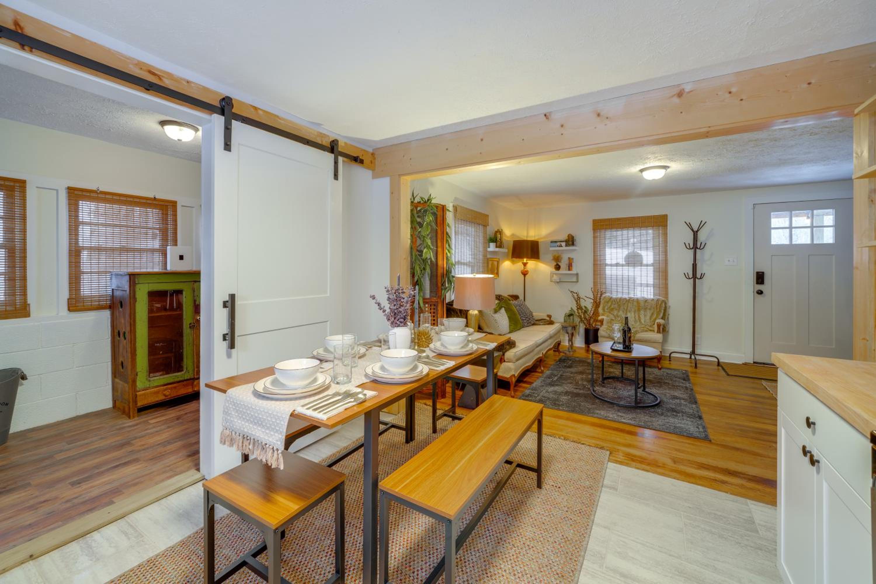 Walk to Dtwn Fayetteville Family Home with Fire Pit