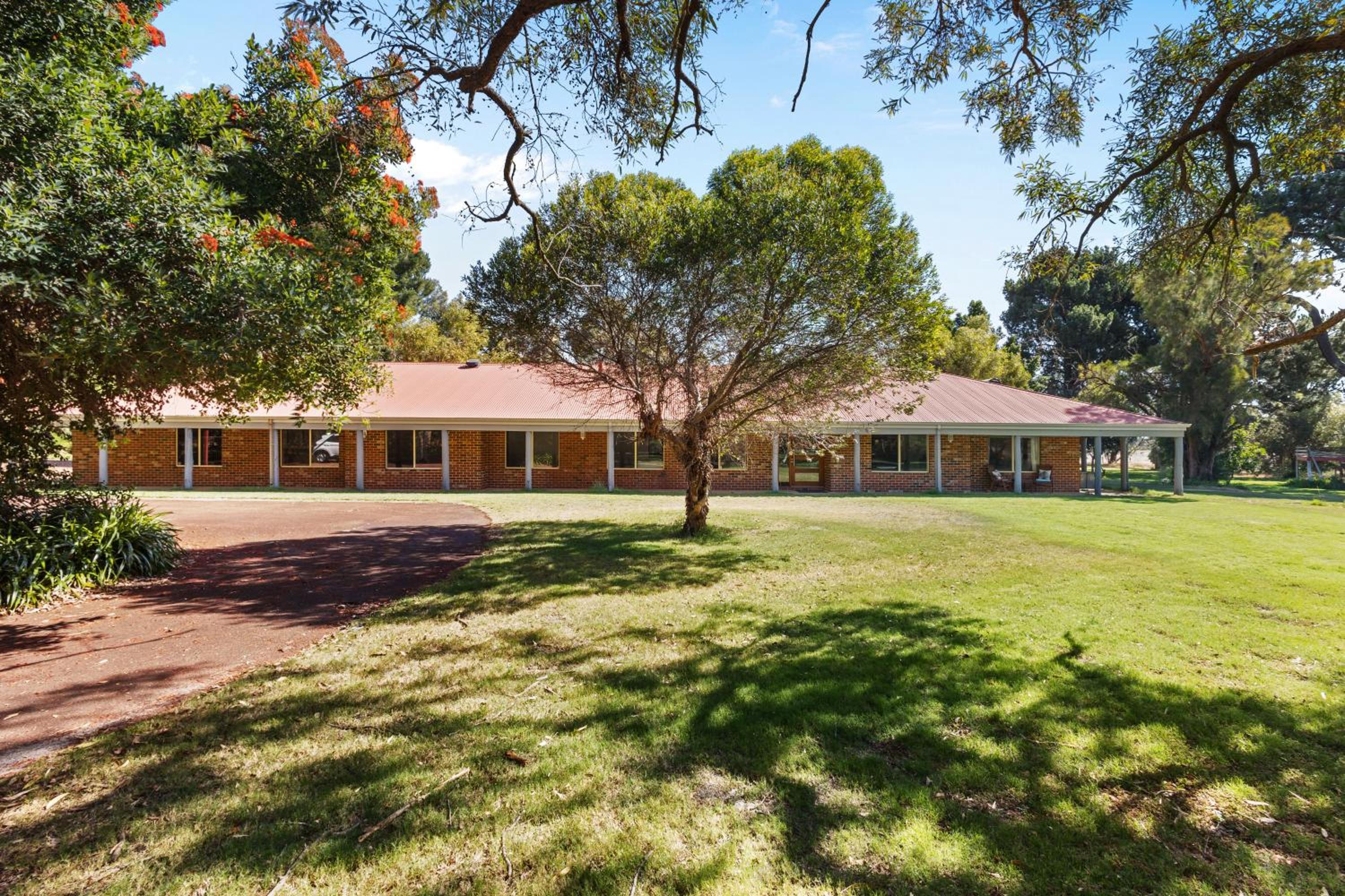 Hearth & Home A Sepal Stay