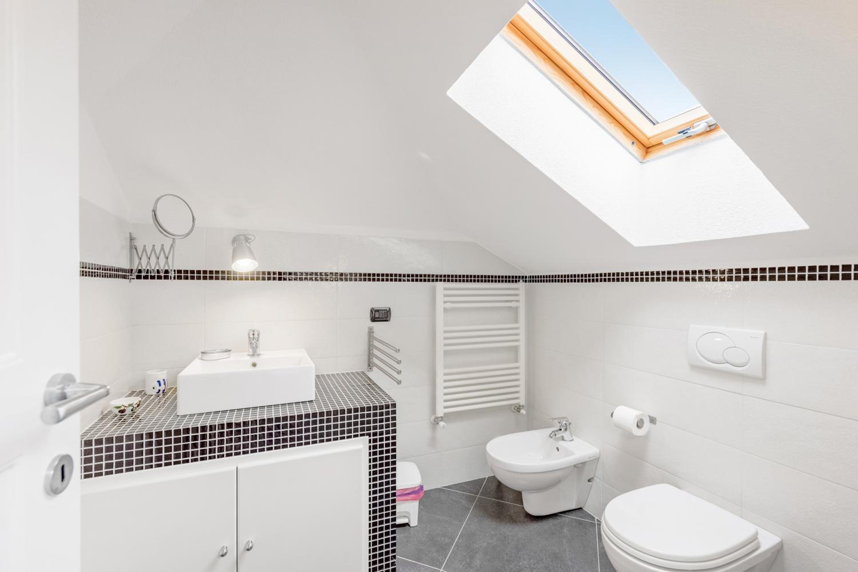 Moneglia Villa in A Quiet Place - Happy Rentals