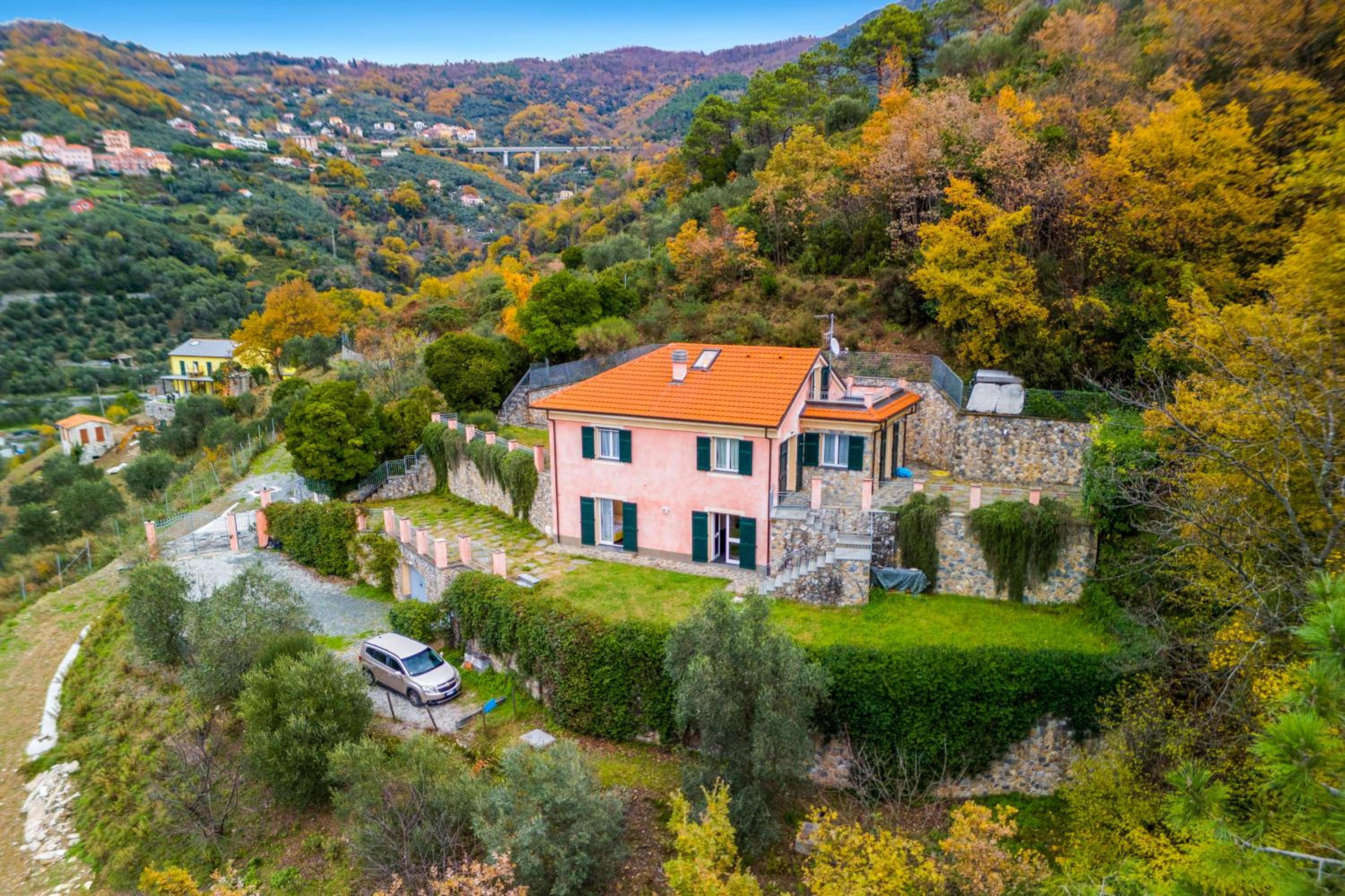 Moneglia Villa in A Quiet Place - Happy Rentals