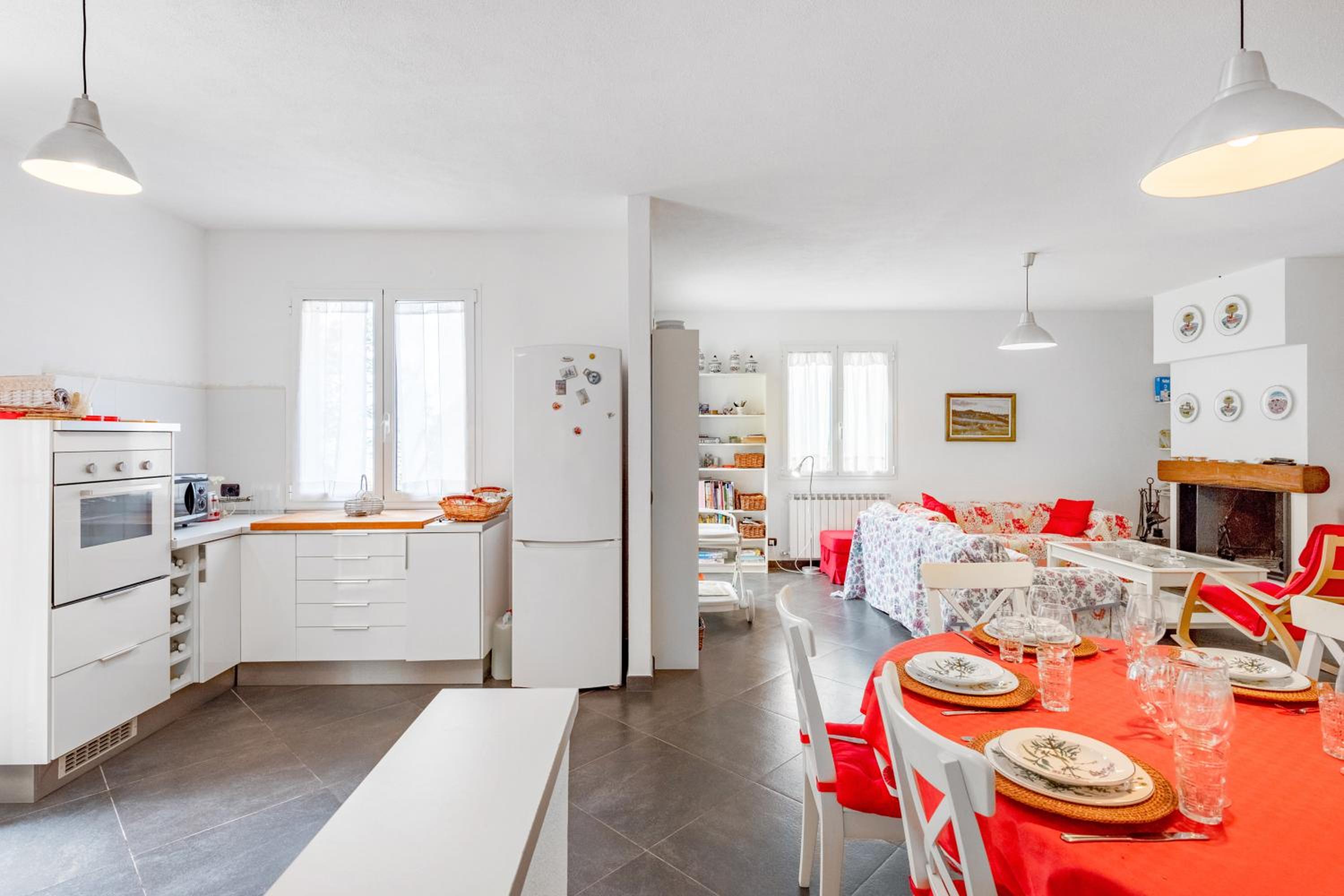 Moneglia Villa in A Quiet Place - Happy Rentals