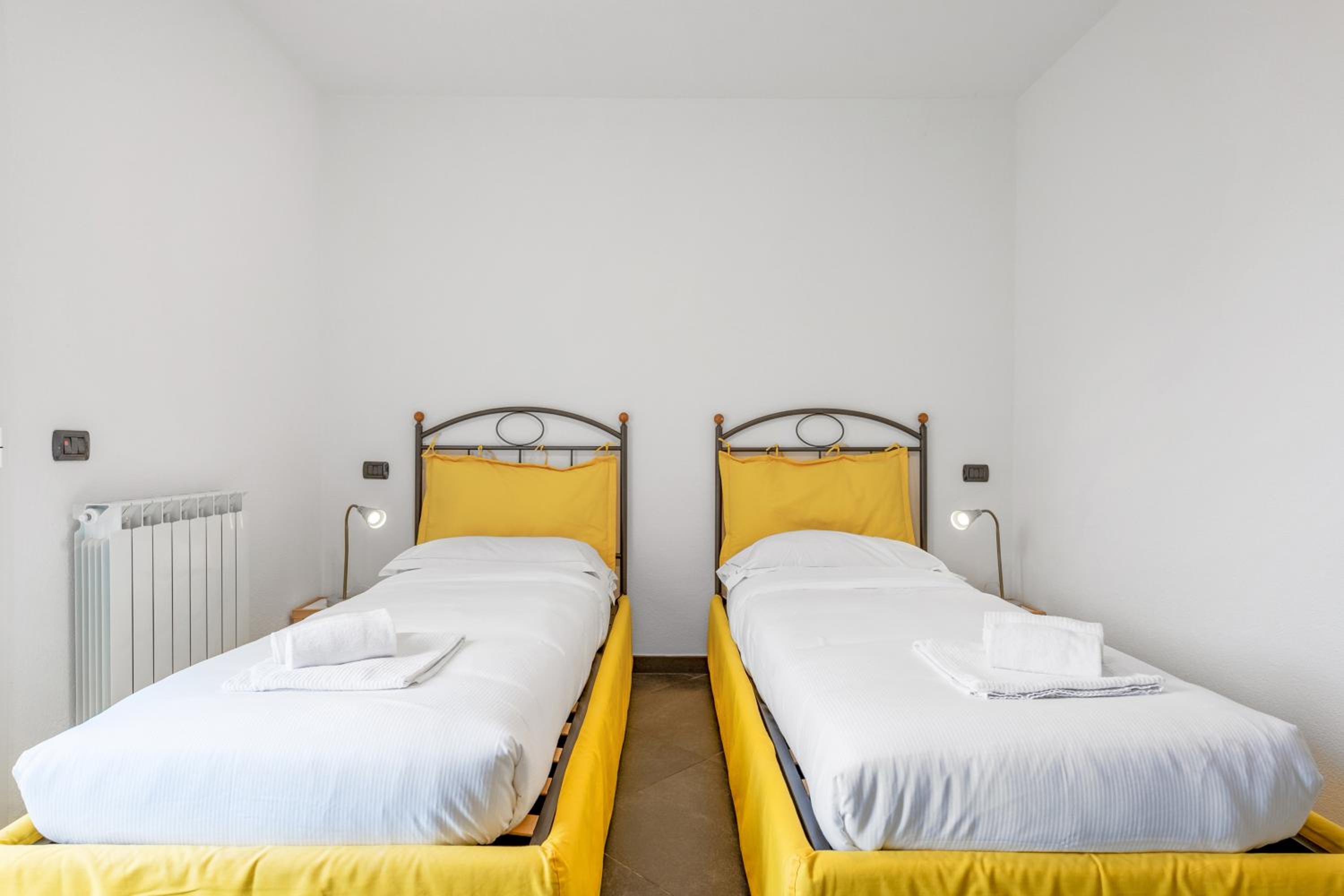 Moneglia Villa in A Quiet Place - Happy Rentals