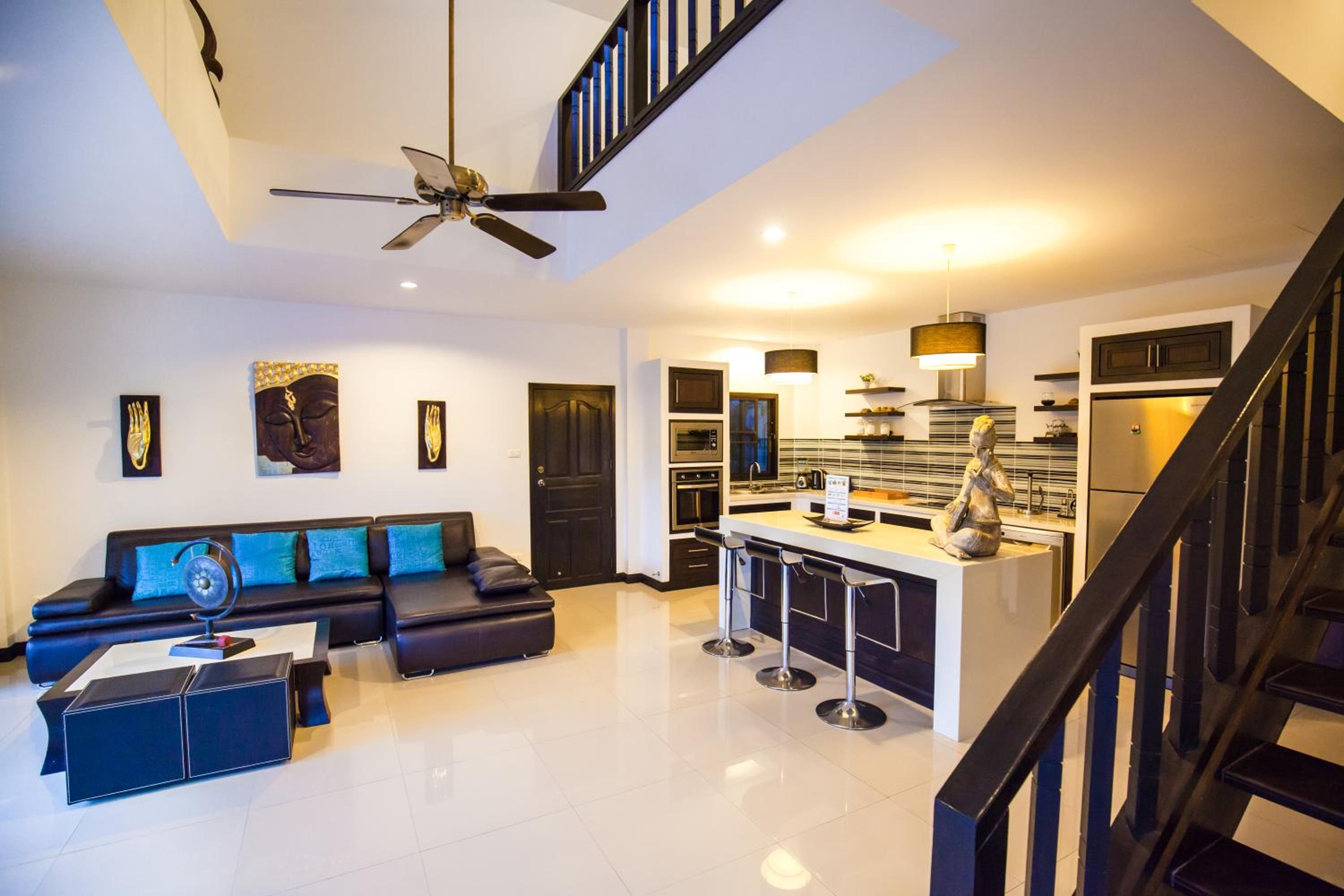 Champagne Villa by G Estate