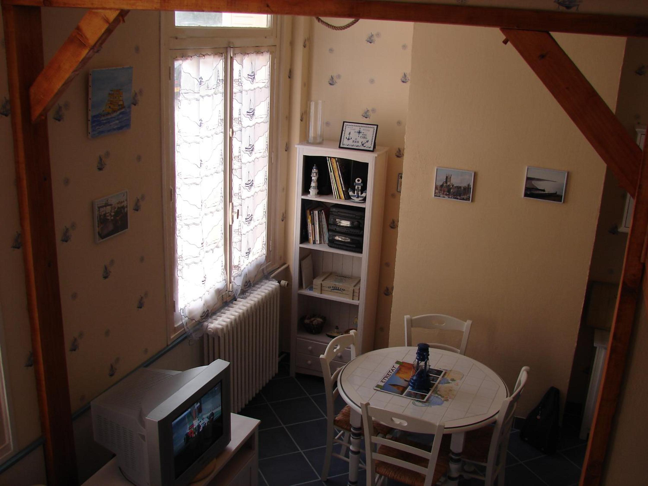 Studio à St Pierre en Port view 3