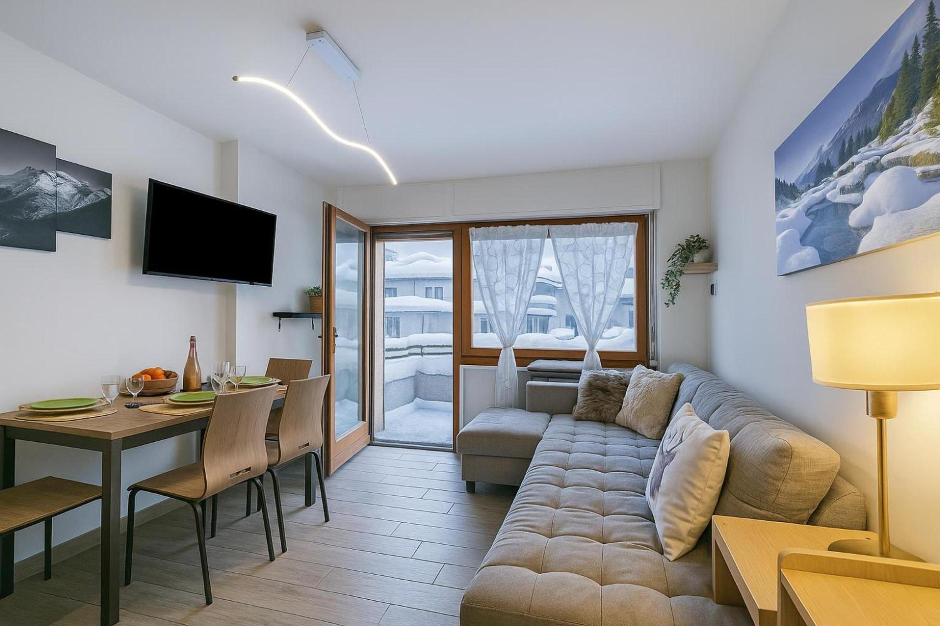 Prestige Eleven In The Center Of Town - Happy Rentals