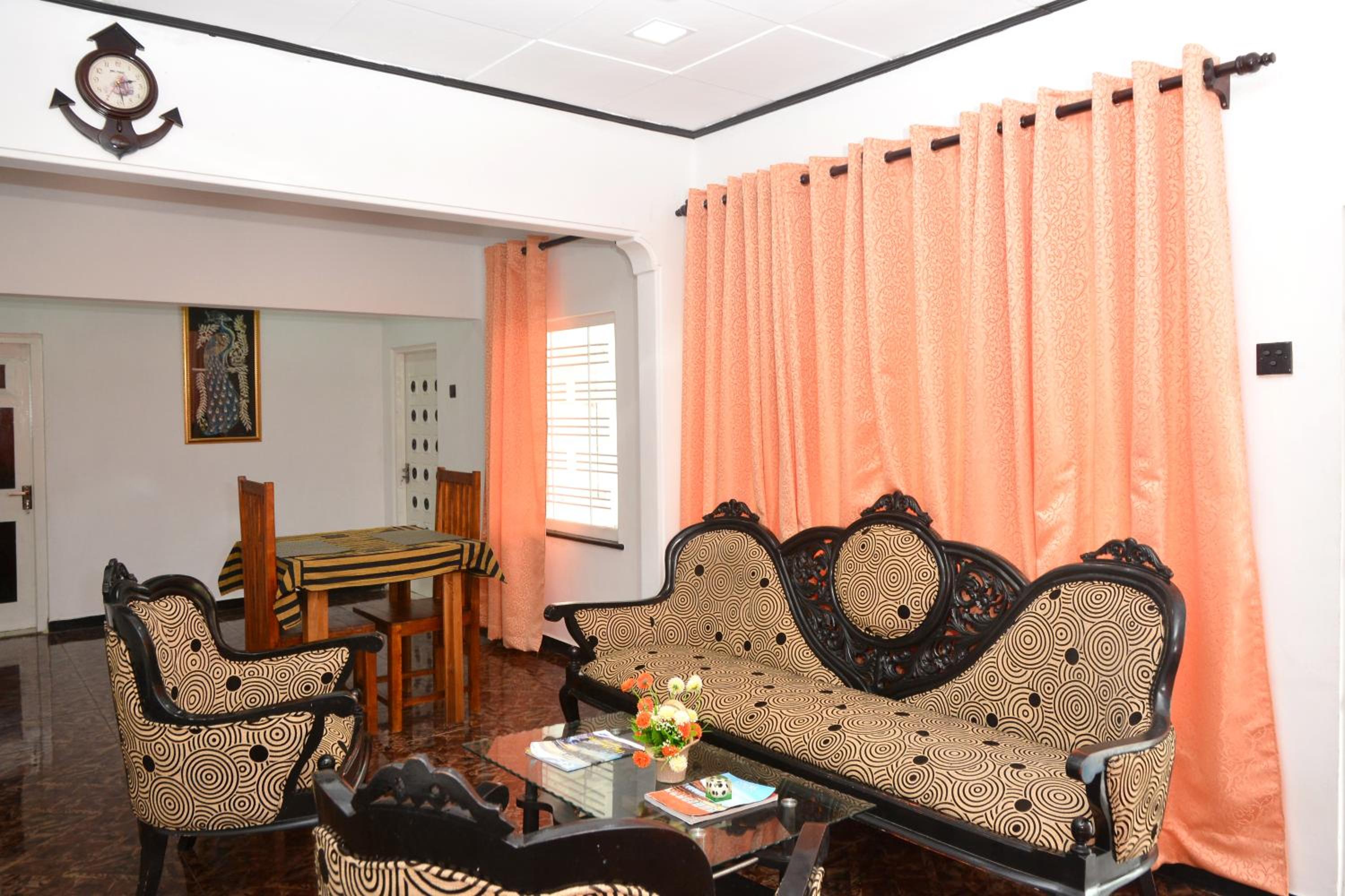 Royal Residence Negombo