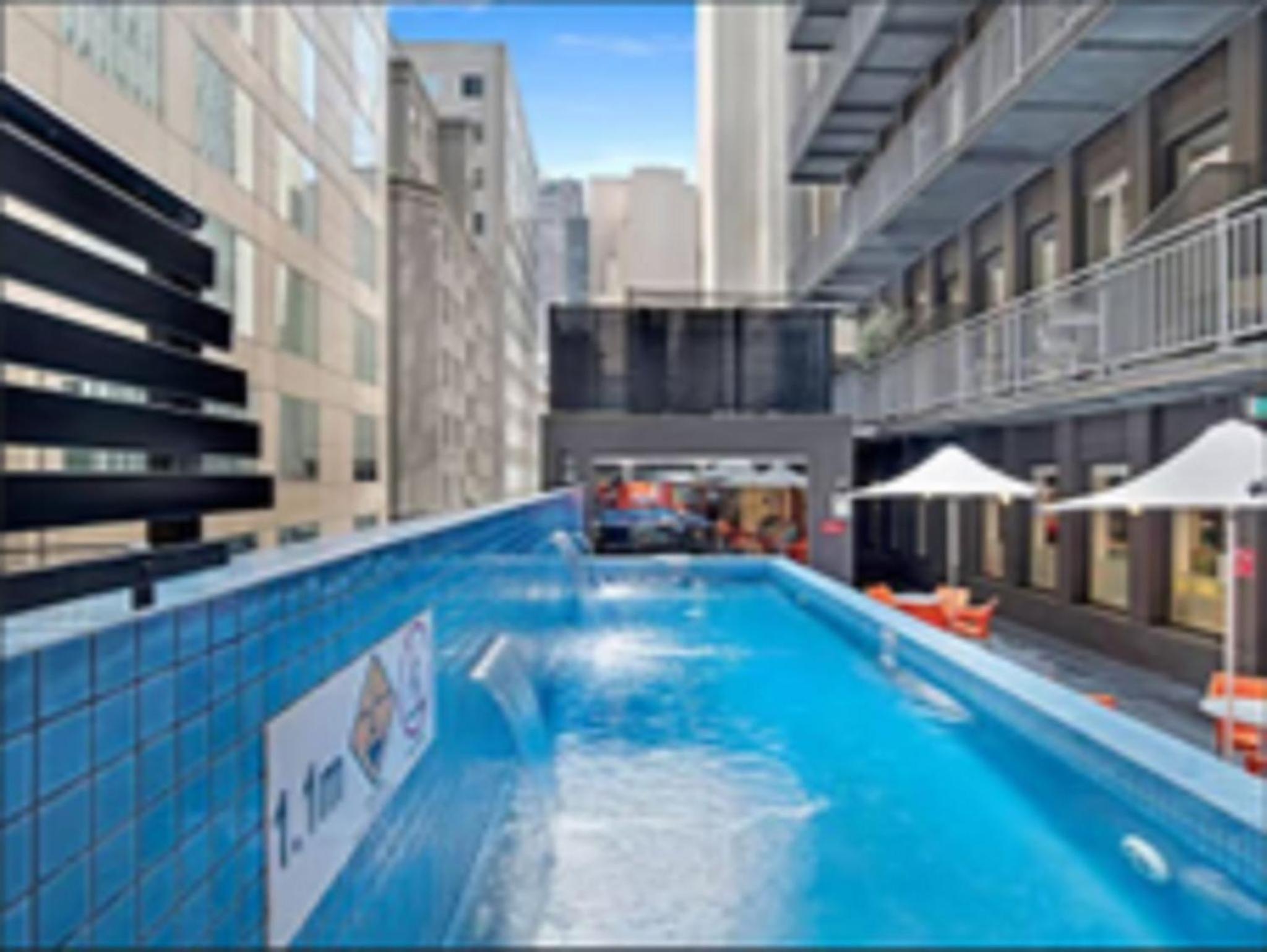 Edtrack APT - near Crown Casino