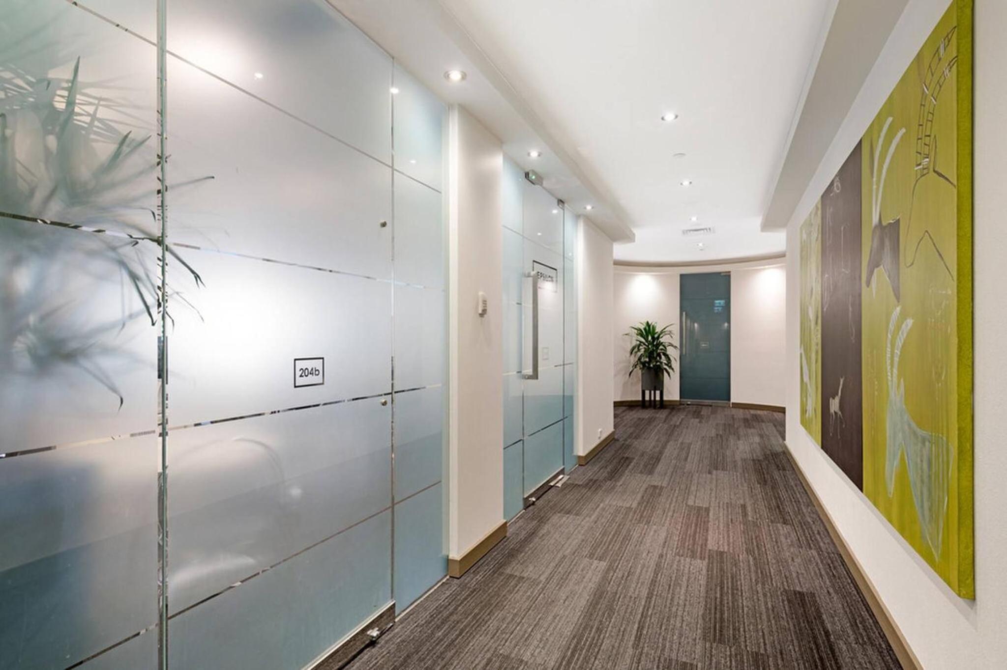 Edtrack APT - near Crown Casino