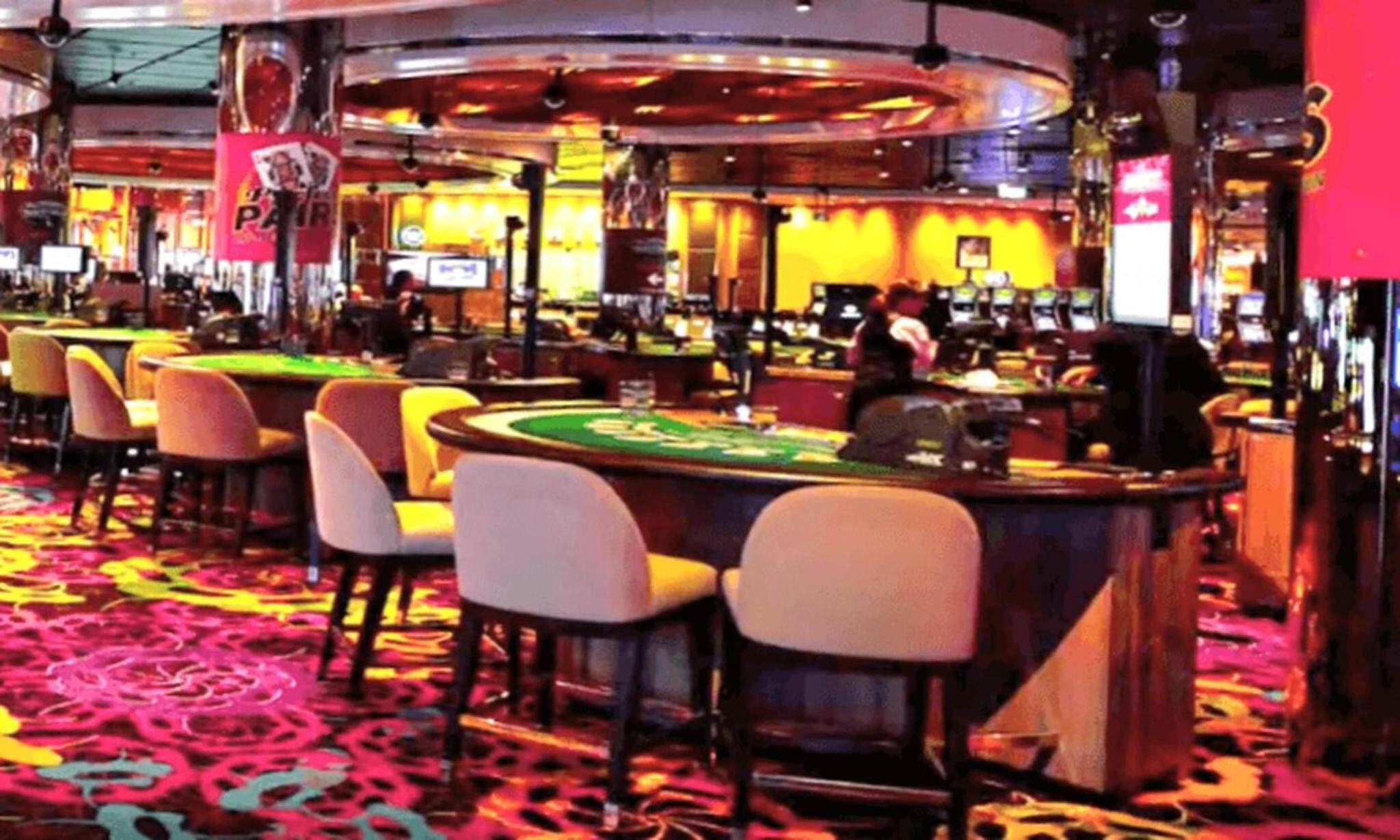 Edtrack APT - near Crown Casino