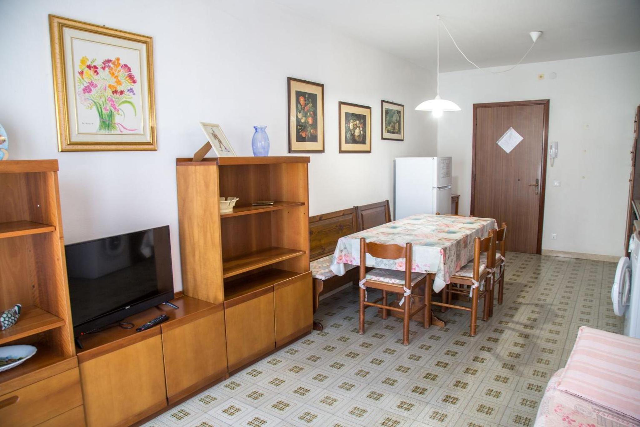 Centric apartment by the beach