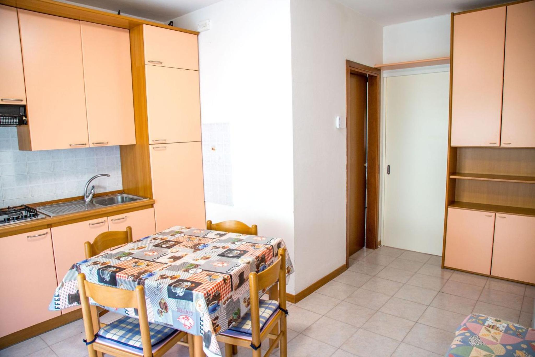 Ground-floor haven just 350mt from the beach