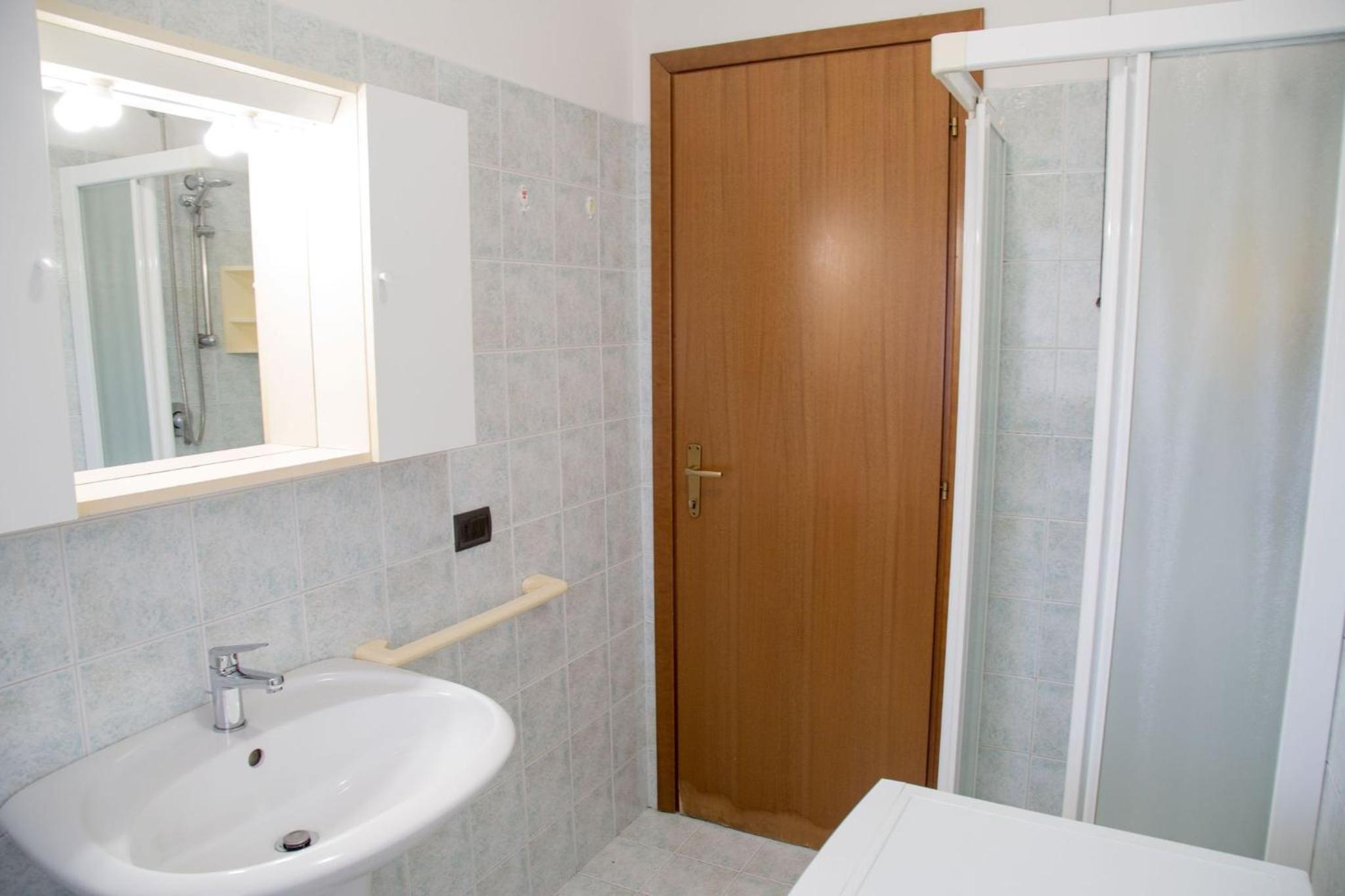 Ground-floor haven just 350mt from the beach