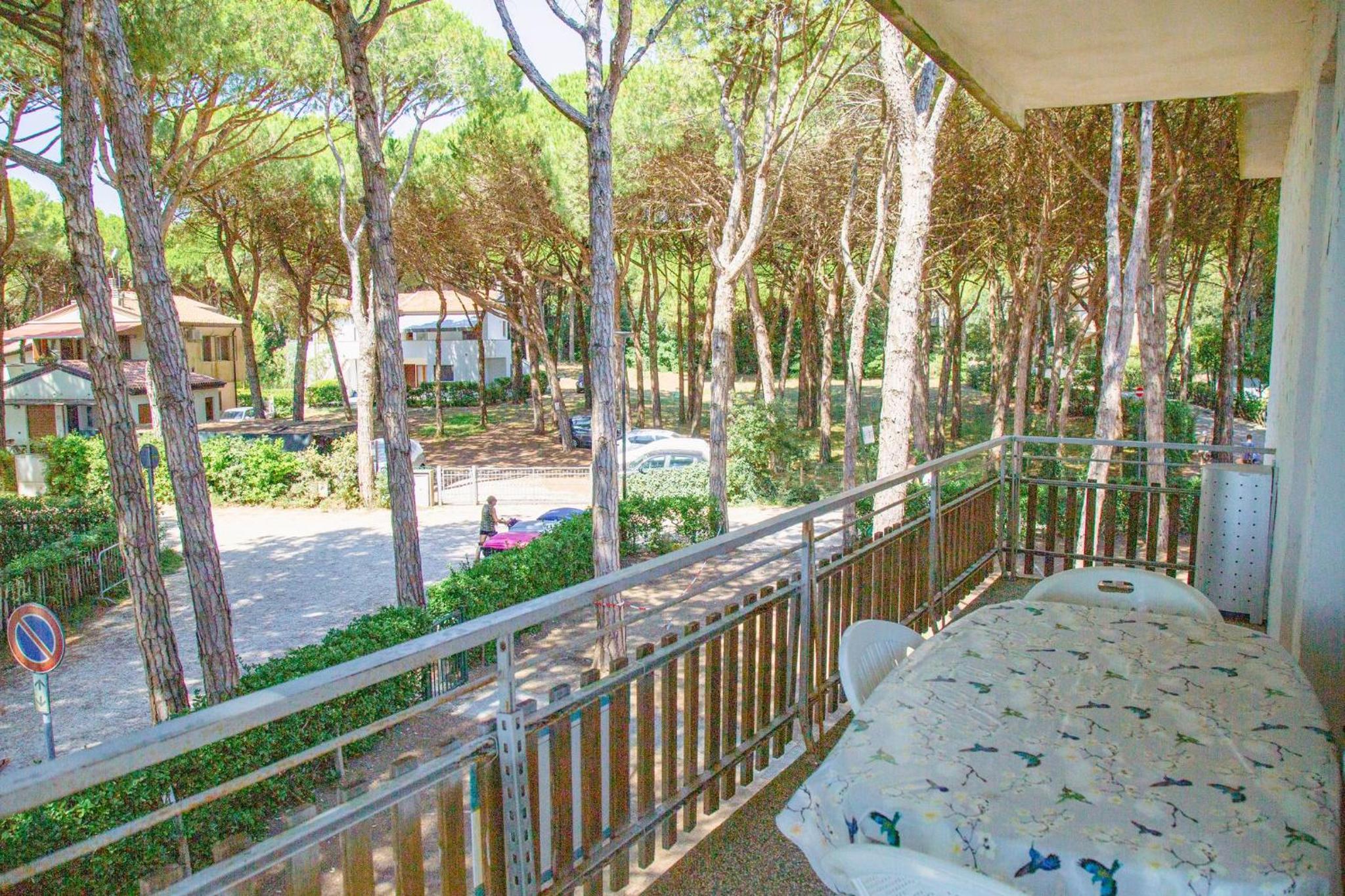 Spacious first-floor flat near the beach