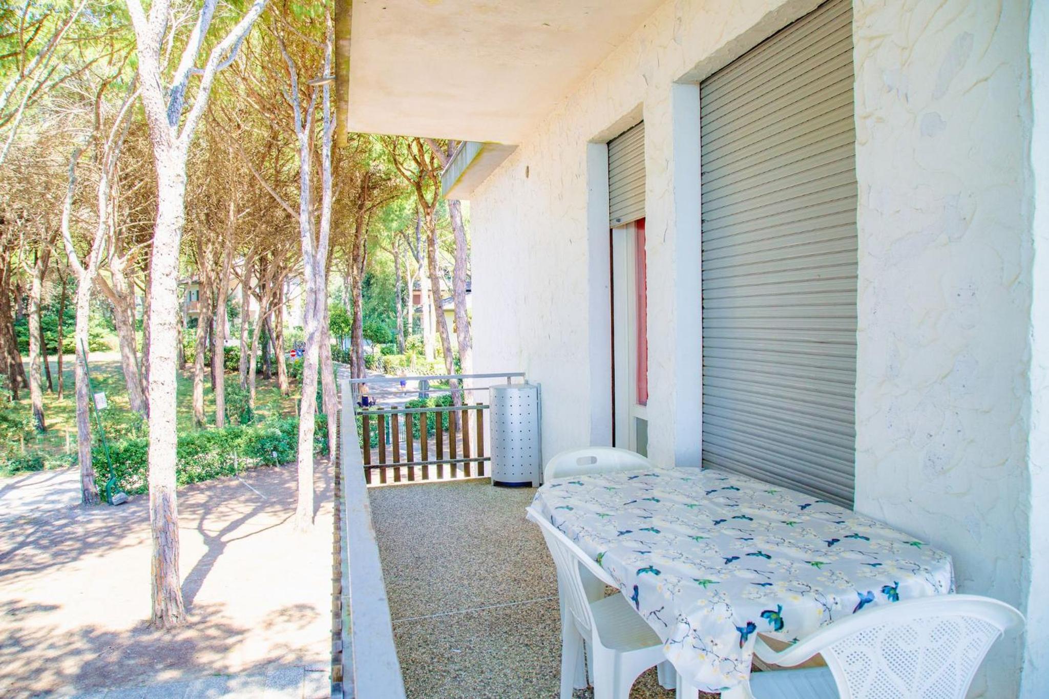 Spacious first-floor flat near the beach