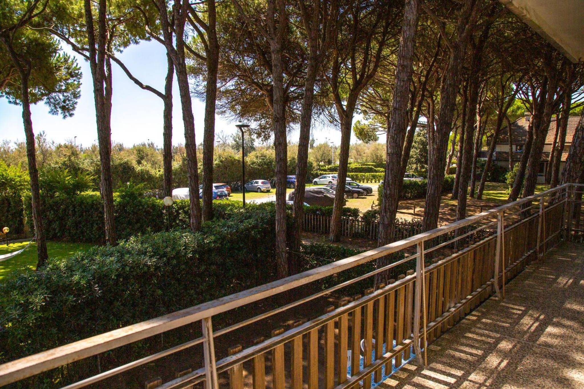 Spacious first-floor flat near the beach