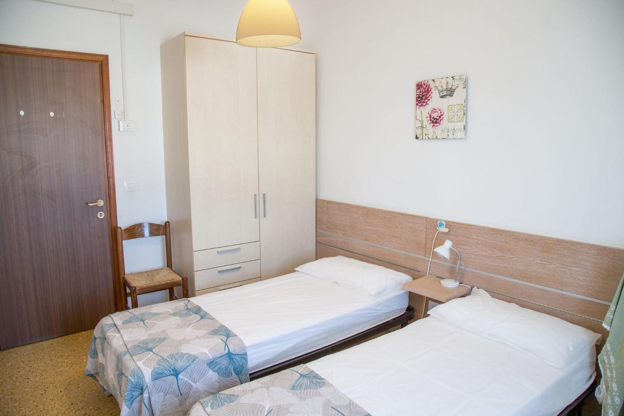 Two triple bedroom flat near the beach in Eraclea