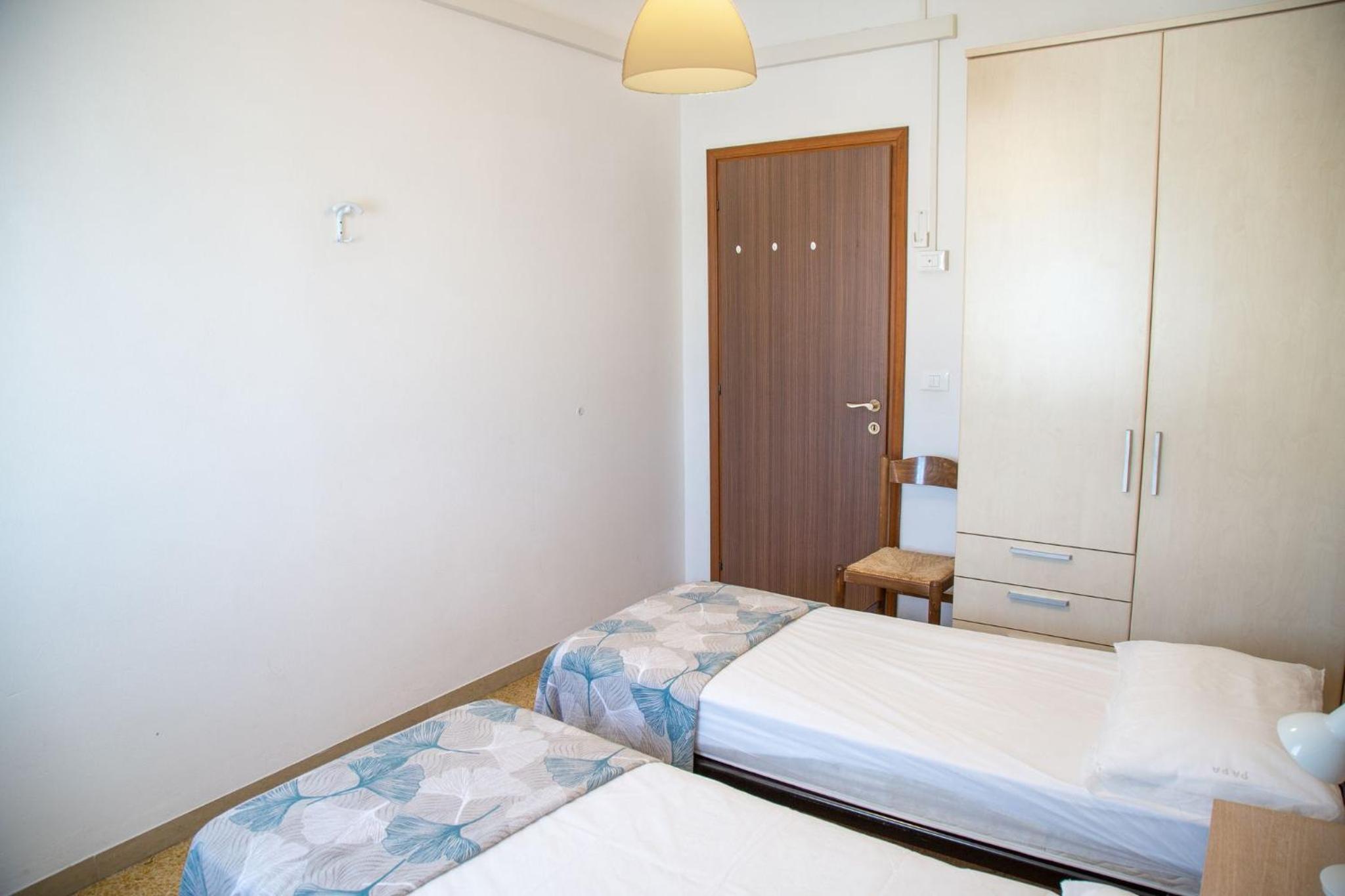Two triple bedroom flat near the beach in Eraclea