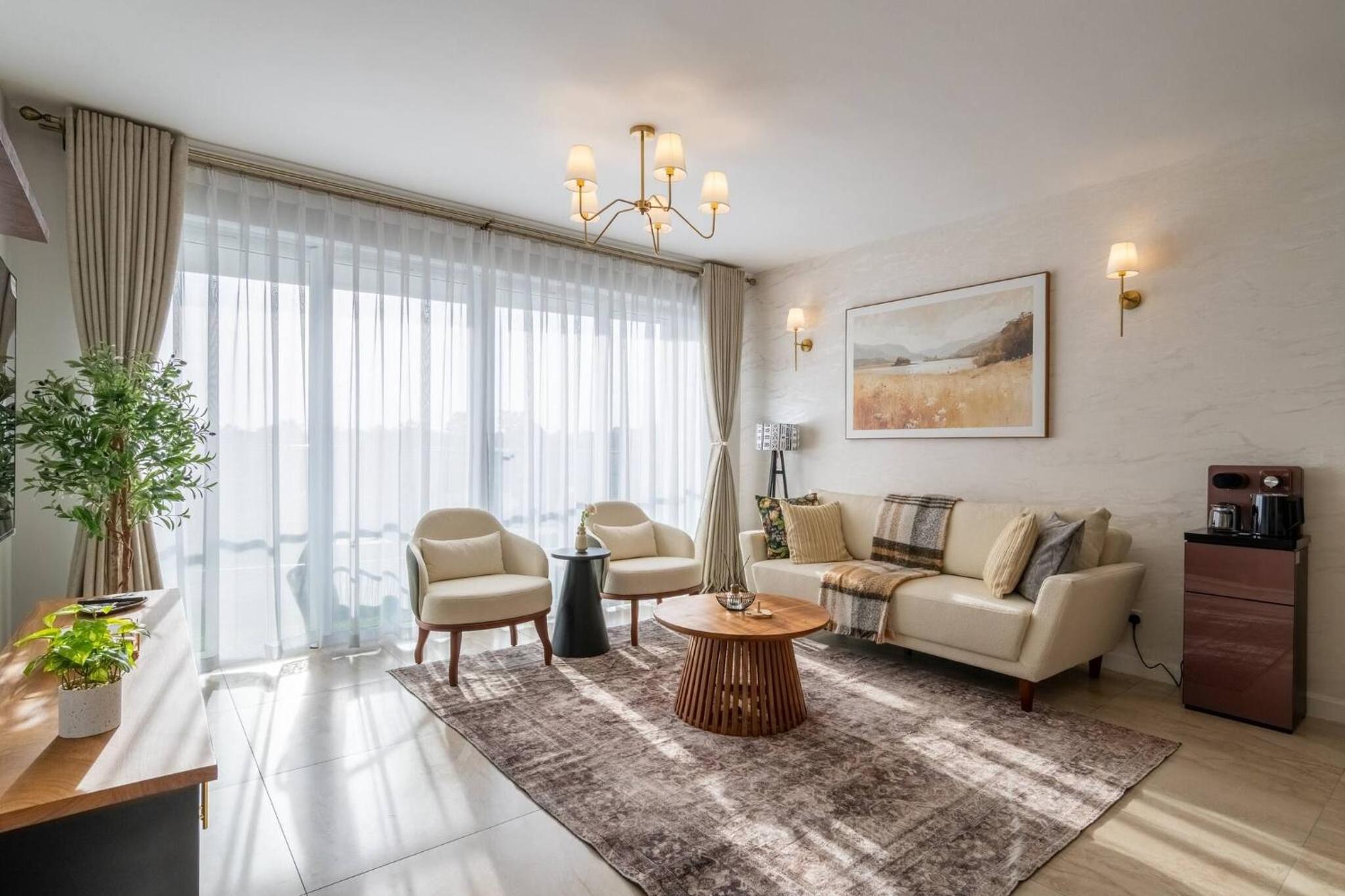 ishi Nairobi Modern Business Apartment