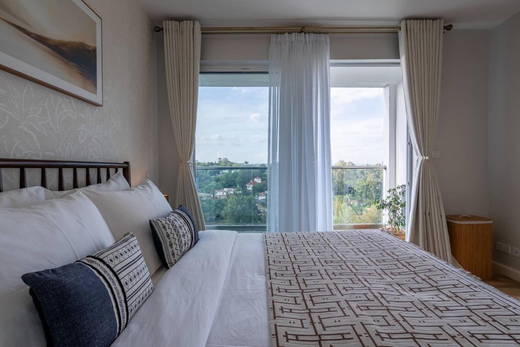 ishi Nairobi Modern Business Apartment